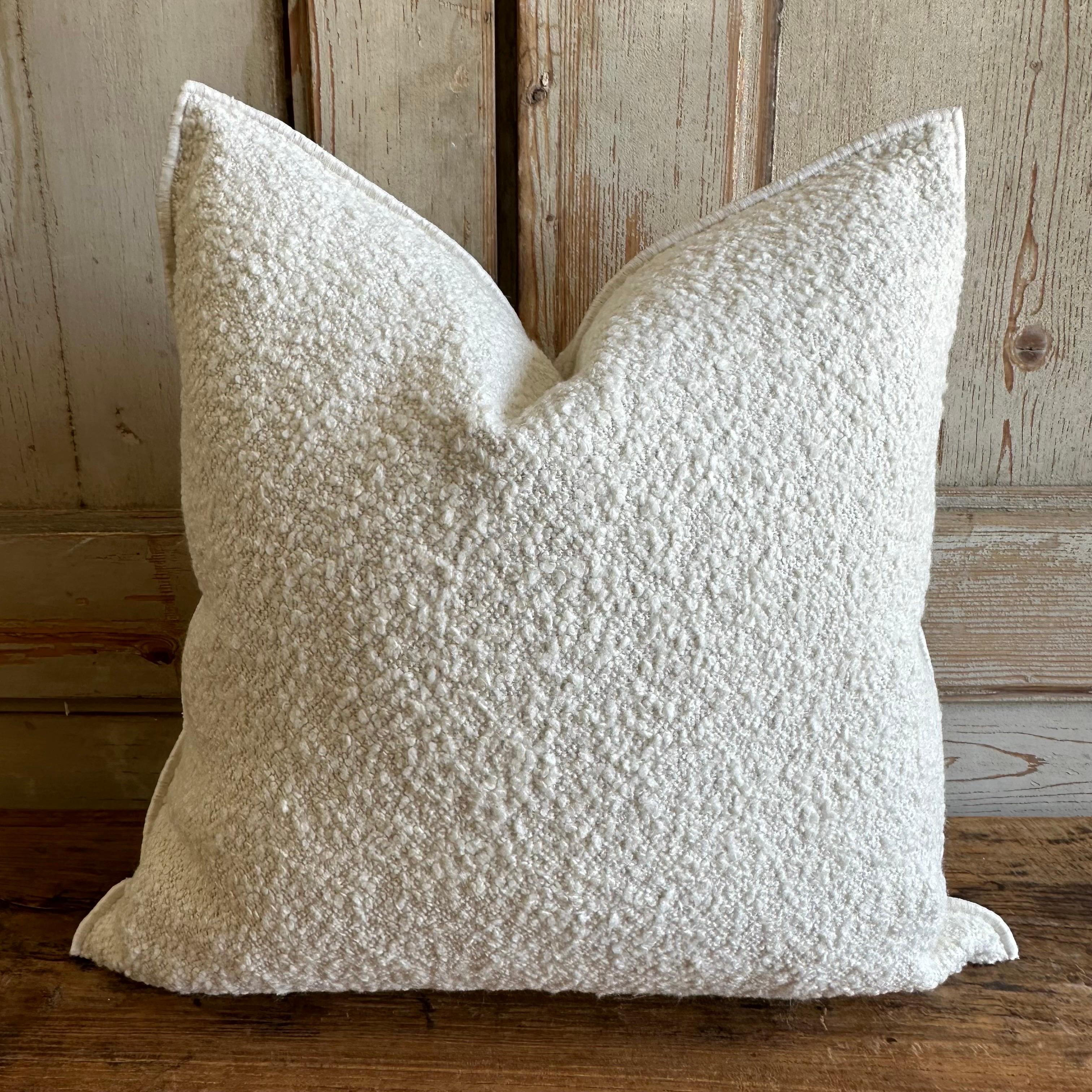 Custom Boucle French Toile White or Tweed Style Pillows with Down Feather Insert In New Condition For Sale In Brea, CA
