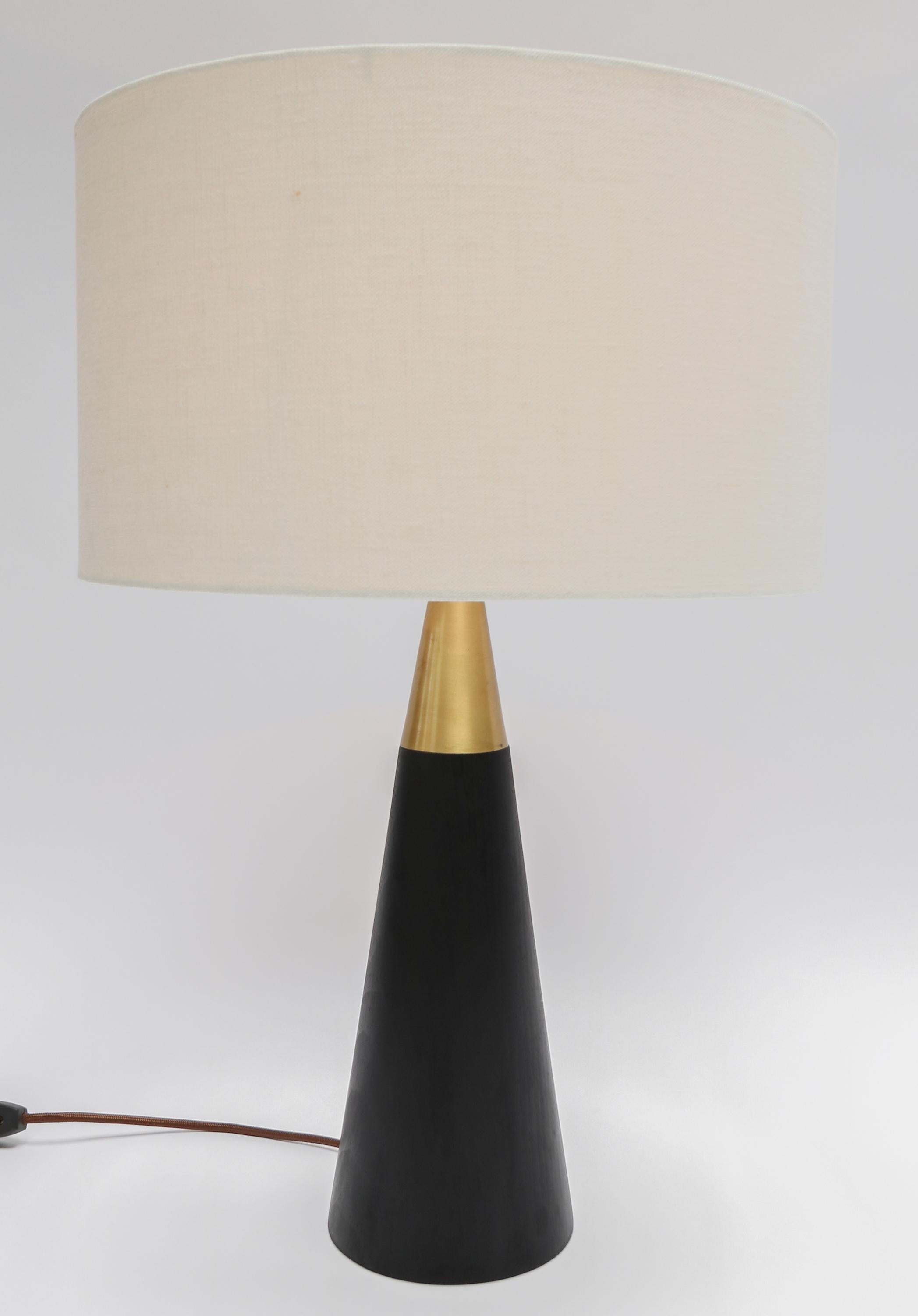 Custom Brass and Black Table Lamp with Ivory Linen Shade by Adesso Imports For Sale 1