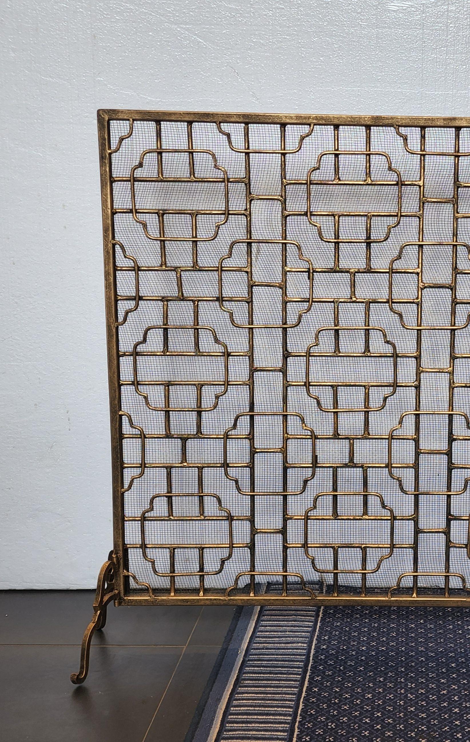 Custom Bronze Pattern Fire Screen In Excellent Condition In Dallas, TX