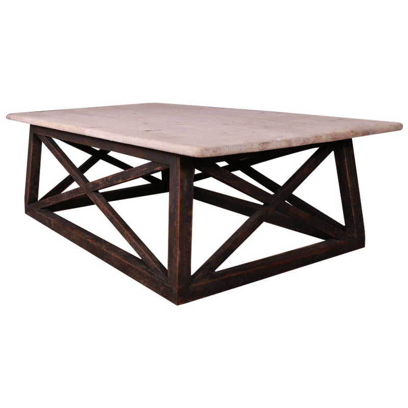 Custom Build Gemalt Couchtisch