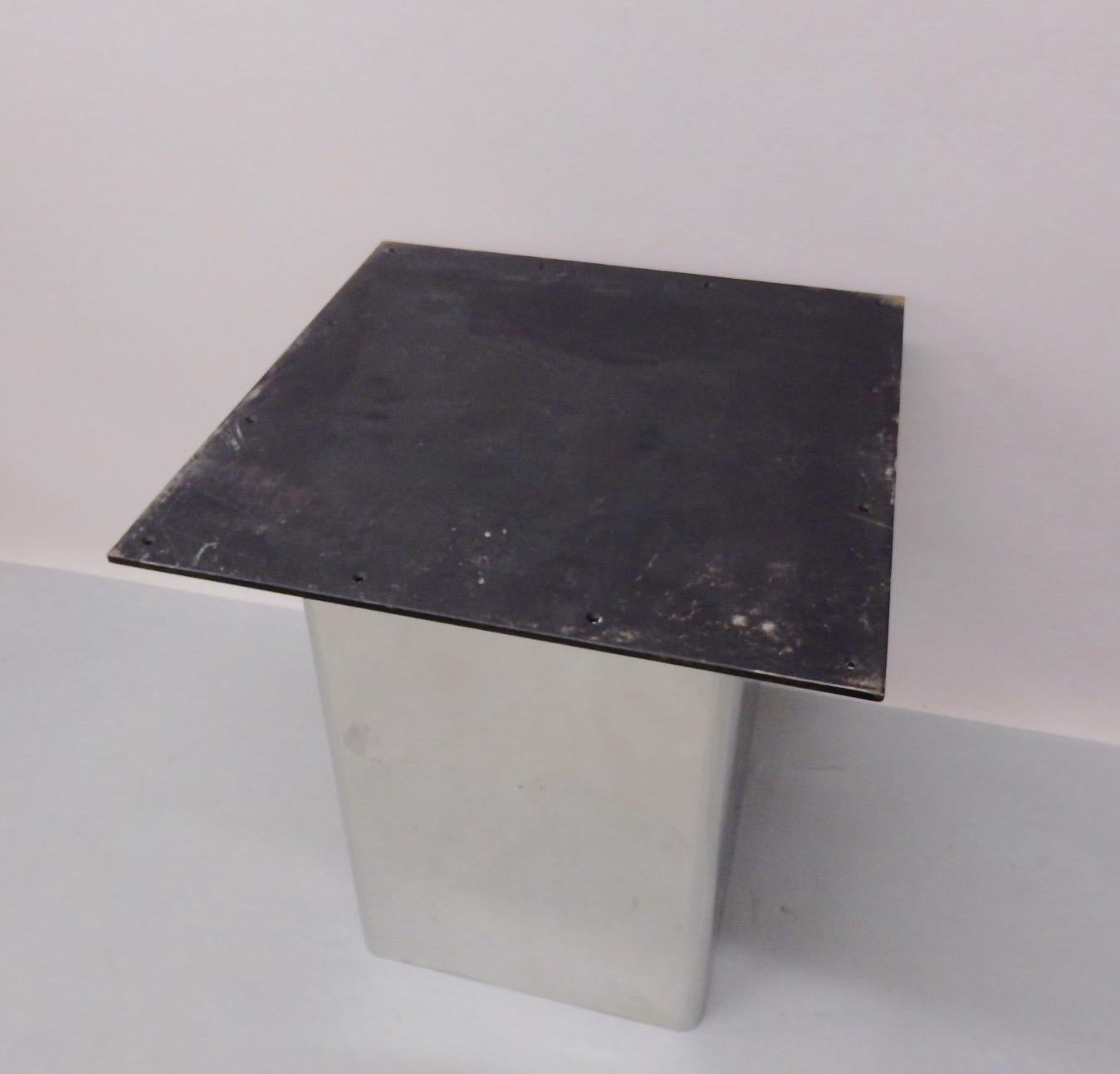 stainless steel pedestal
