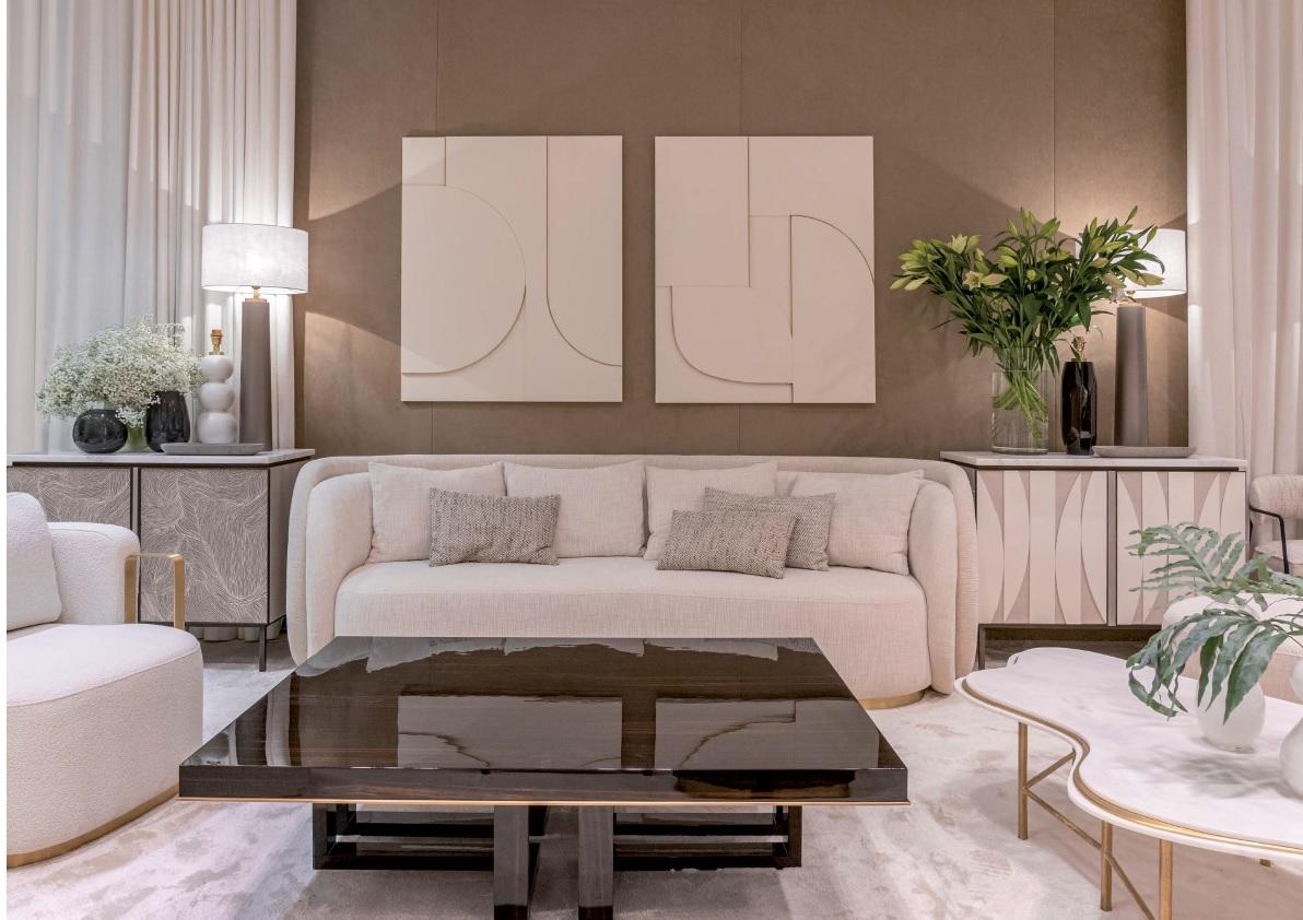 Moderno Mobile personalizzato in Oak Oak e ante in Fabrice, piano in Marmo Calacatta in vendita