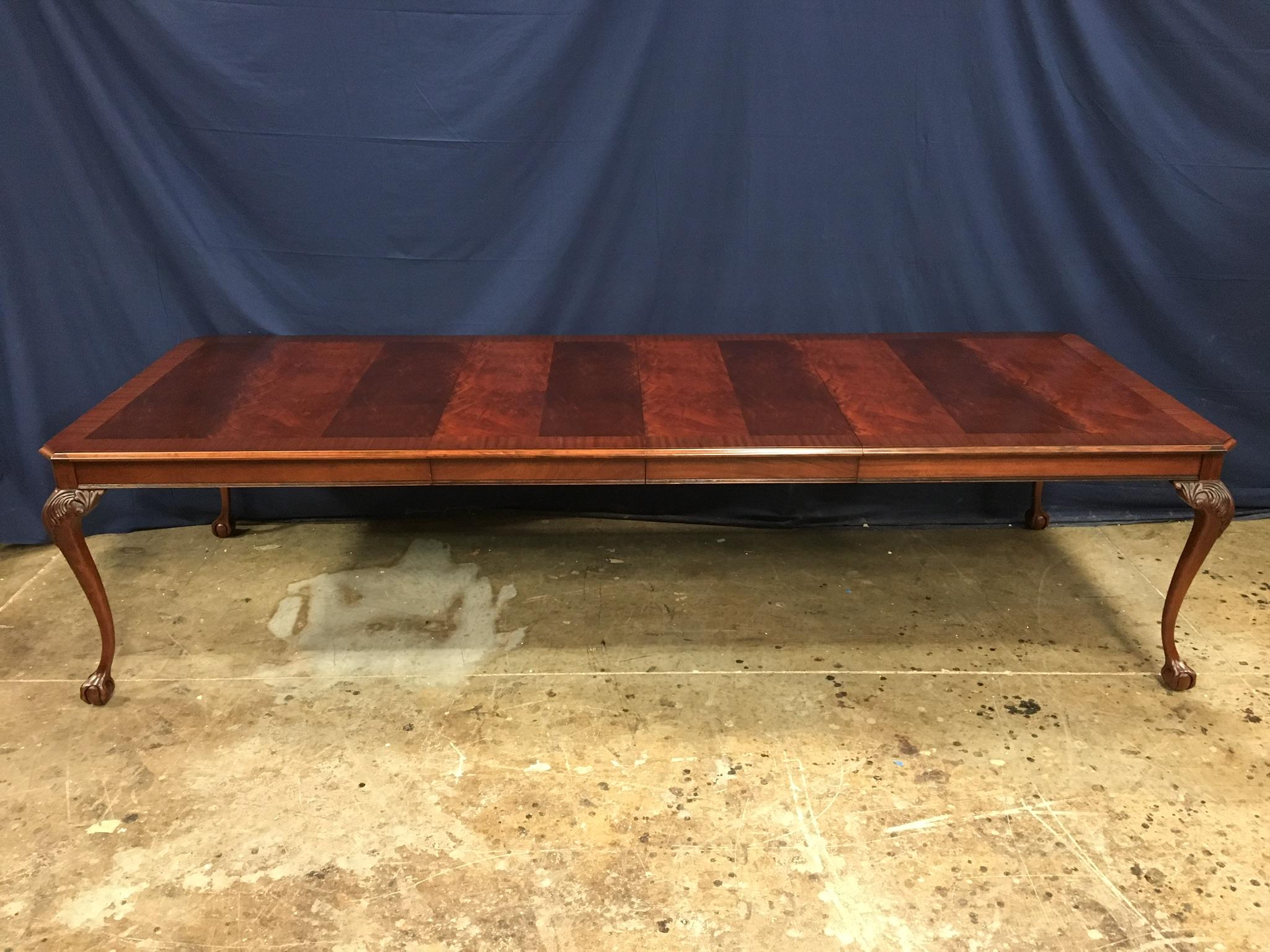 chippendale table