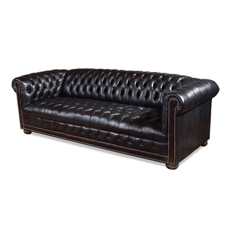 Custom Classic Chesterfield Sofa For Sale at 1stDibs