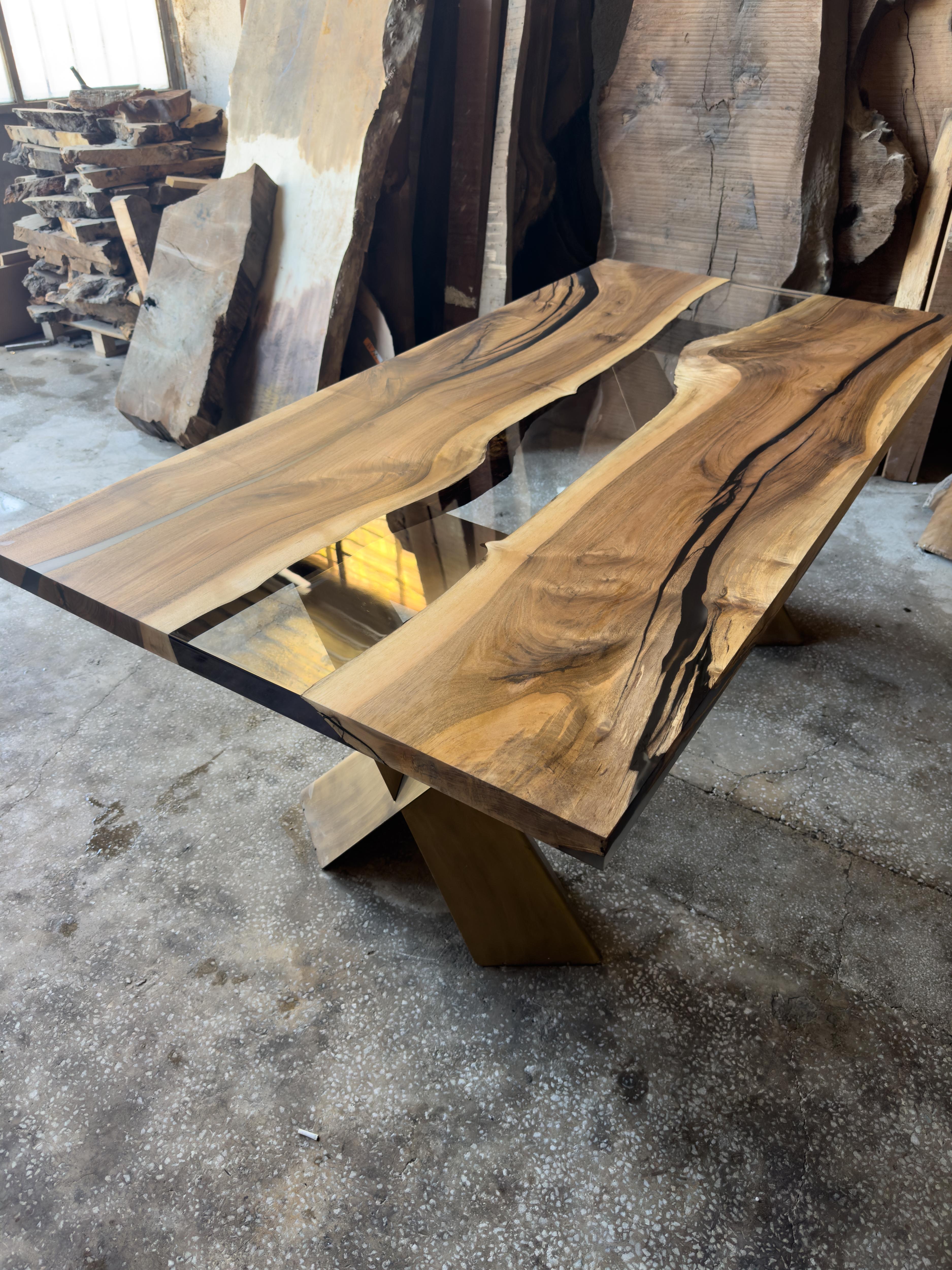 table bois et resine epoxy