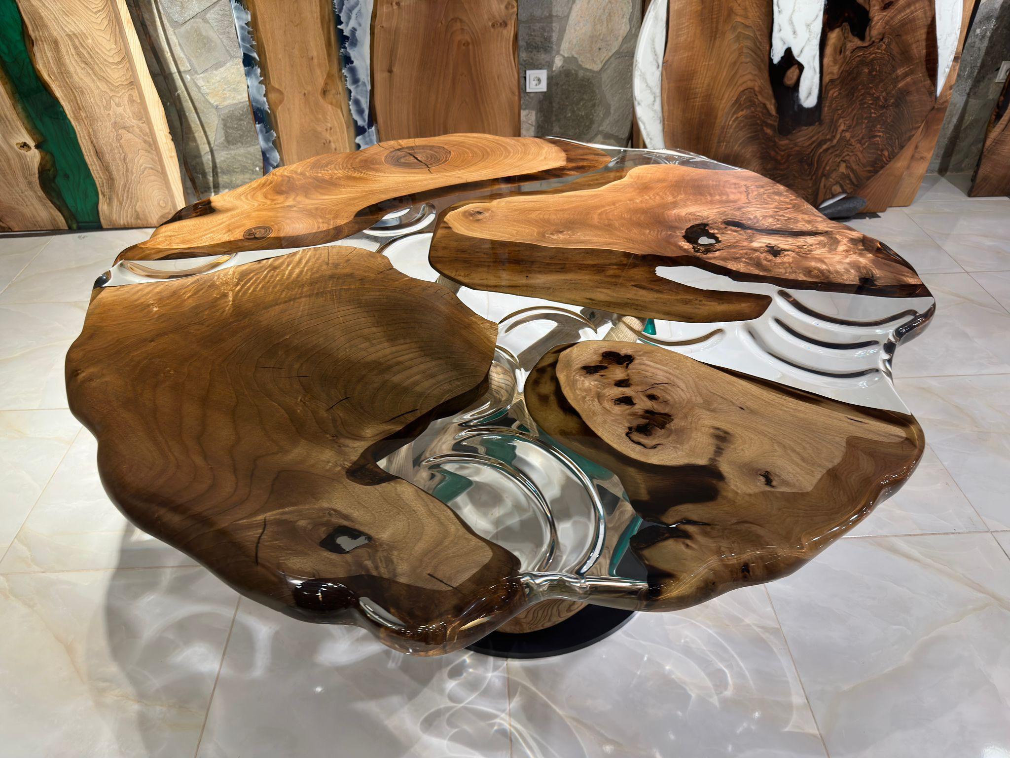 Arts and Crafts Table de salle à manger moderne en bois Epoxy transparent - Table ronde Epoxy en vente