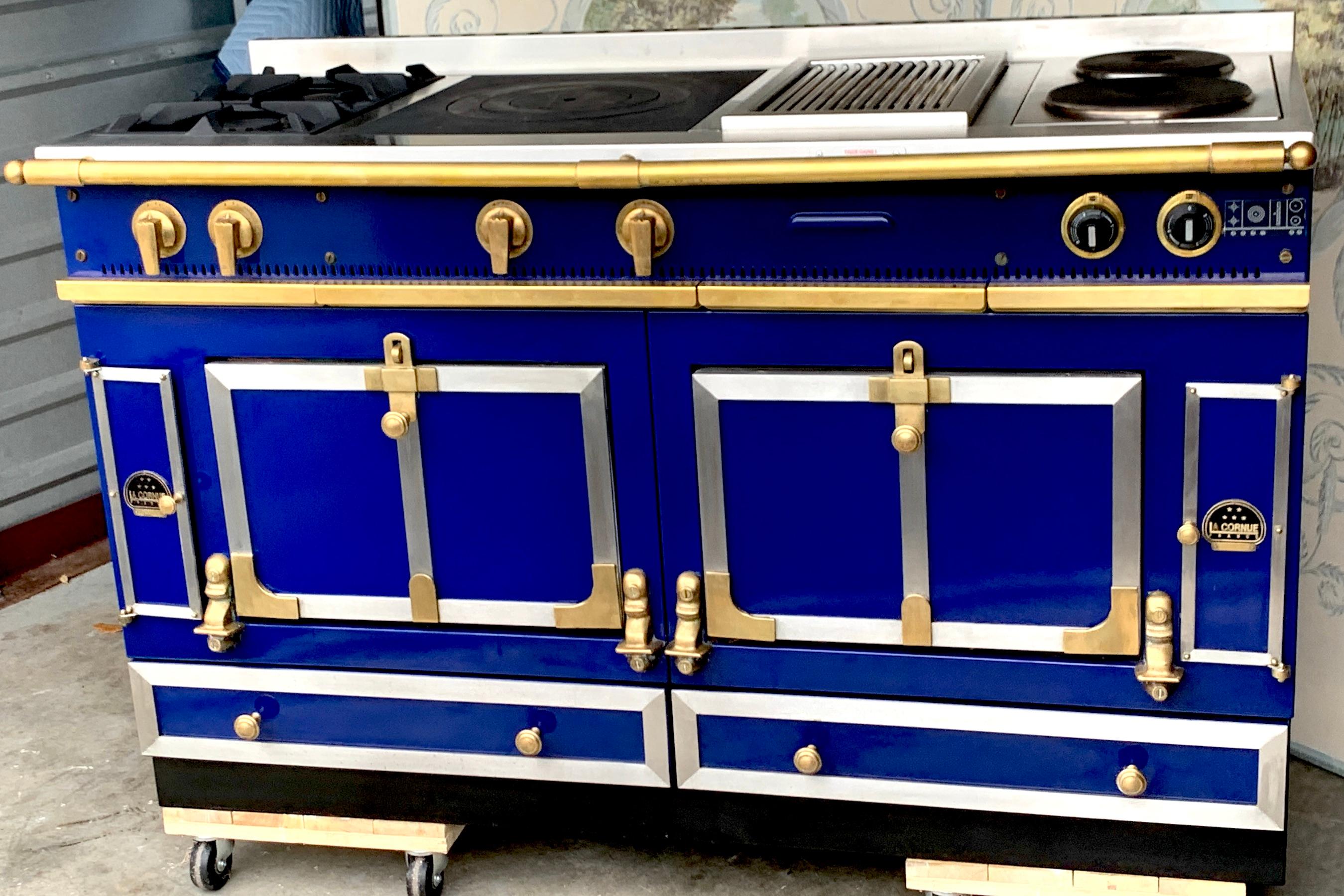 Custom Cobalt Blue & Brass La Cornue Château Series, Dual Fuel Range, 2007 9