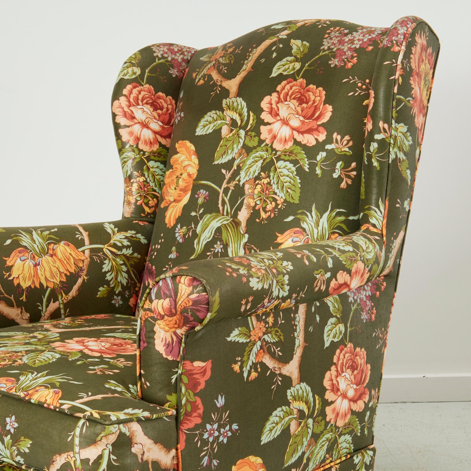 Victorien Chaises longues pour homme et femme en chintz floral glacé au coton sur mesure en vente