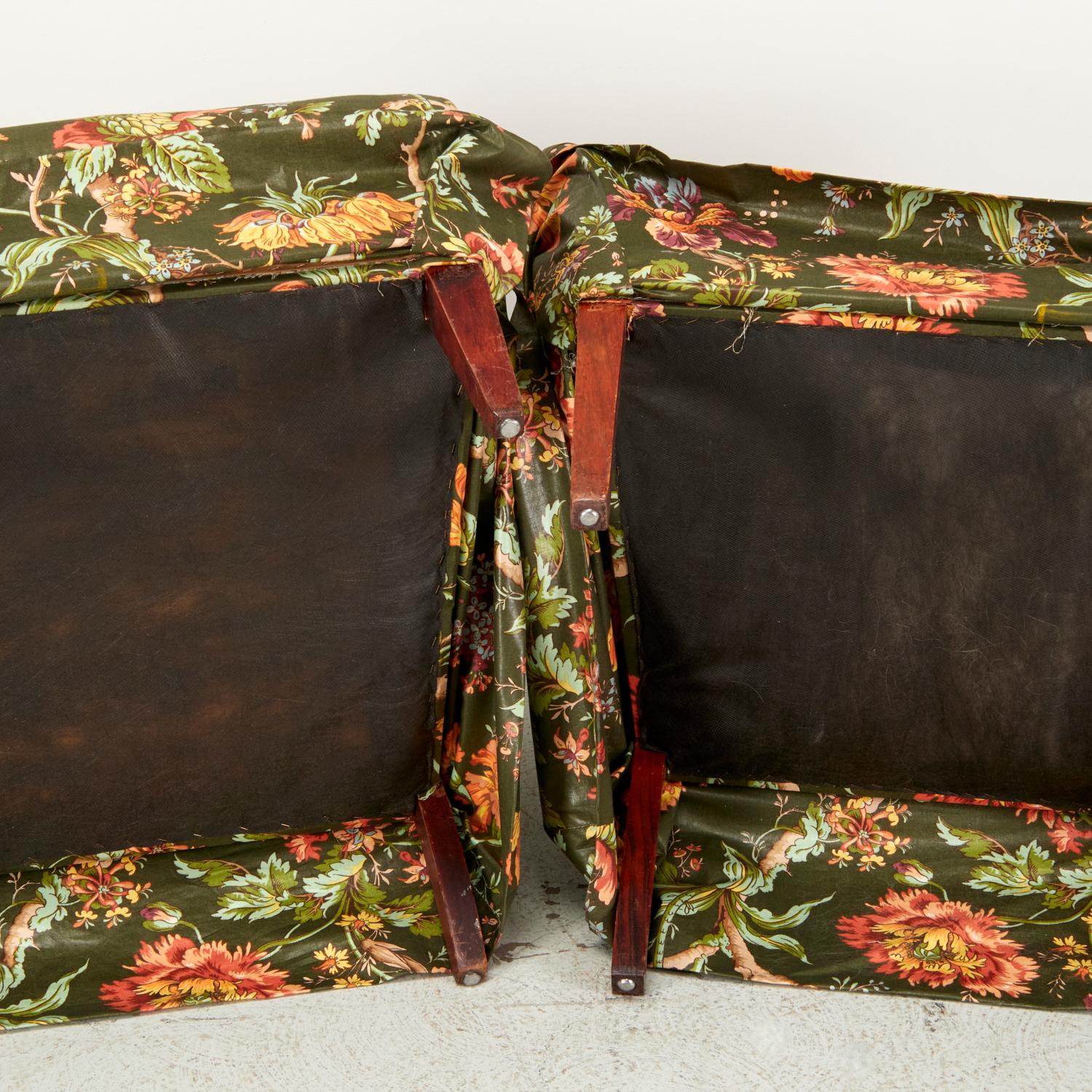 American Custom Cotton Glazed Floral Chintz Upholstered His and Hers Lounge Chairs For Sale