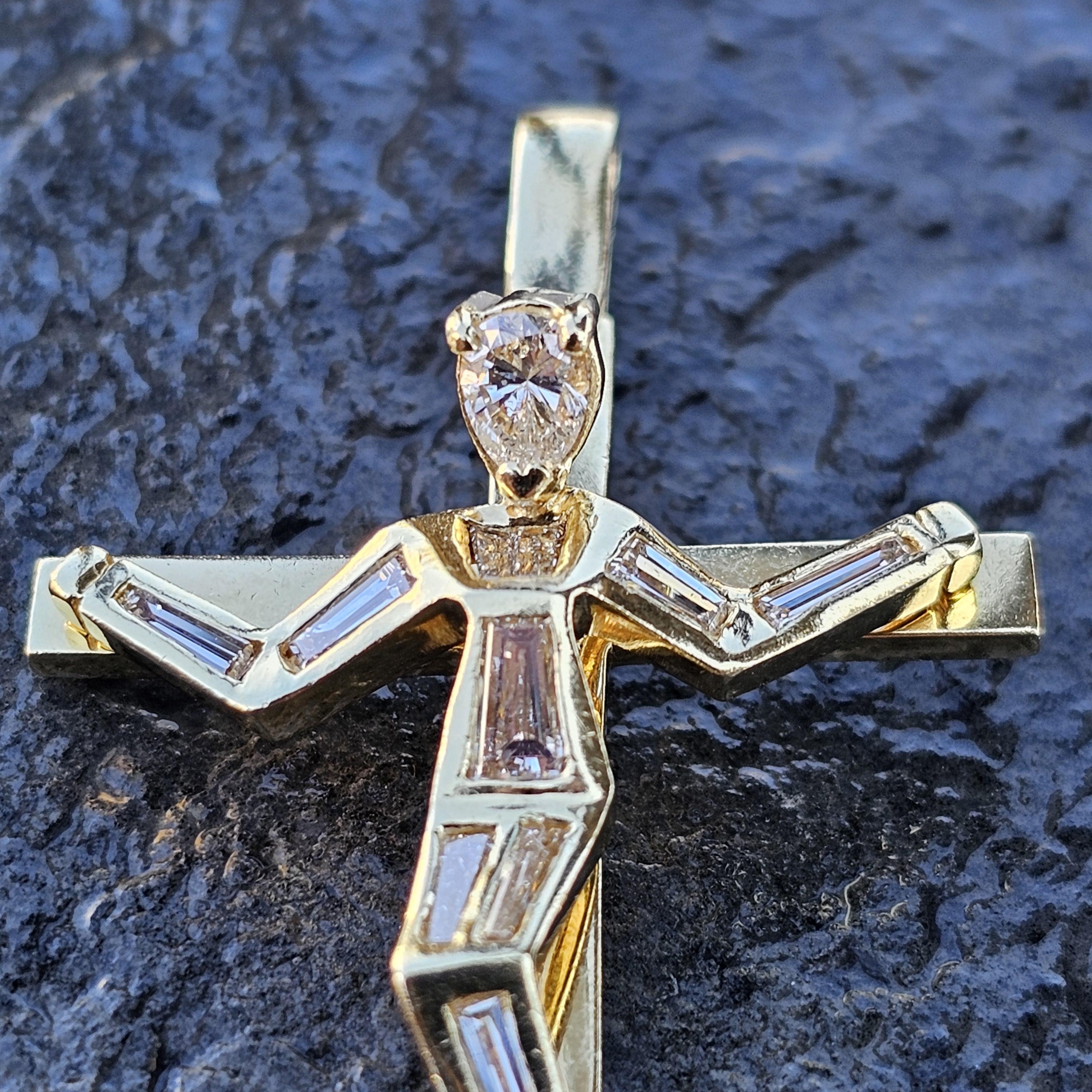 Women's Custom Crucifix Cross Pendant 18k Gold 3D Jesus Diamond Pear Head Baguette 2