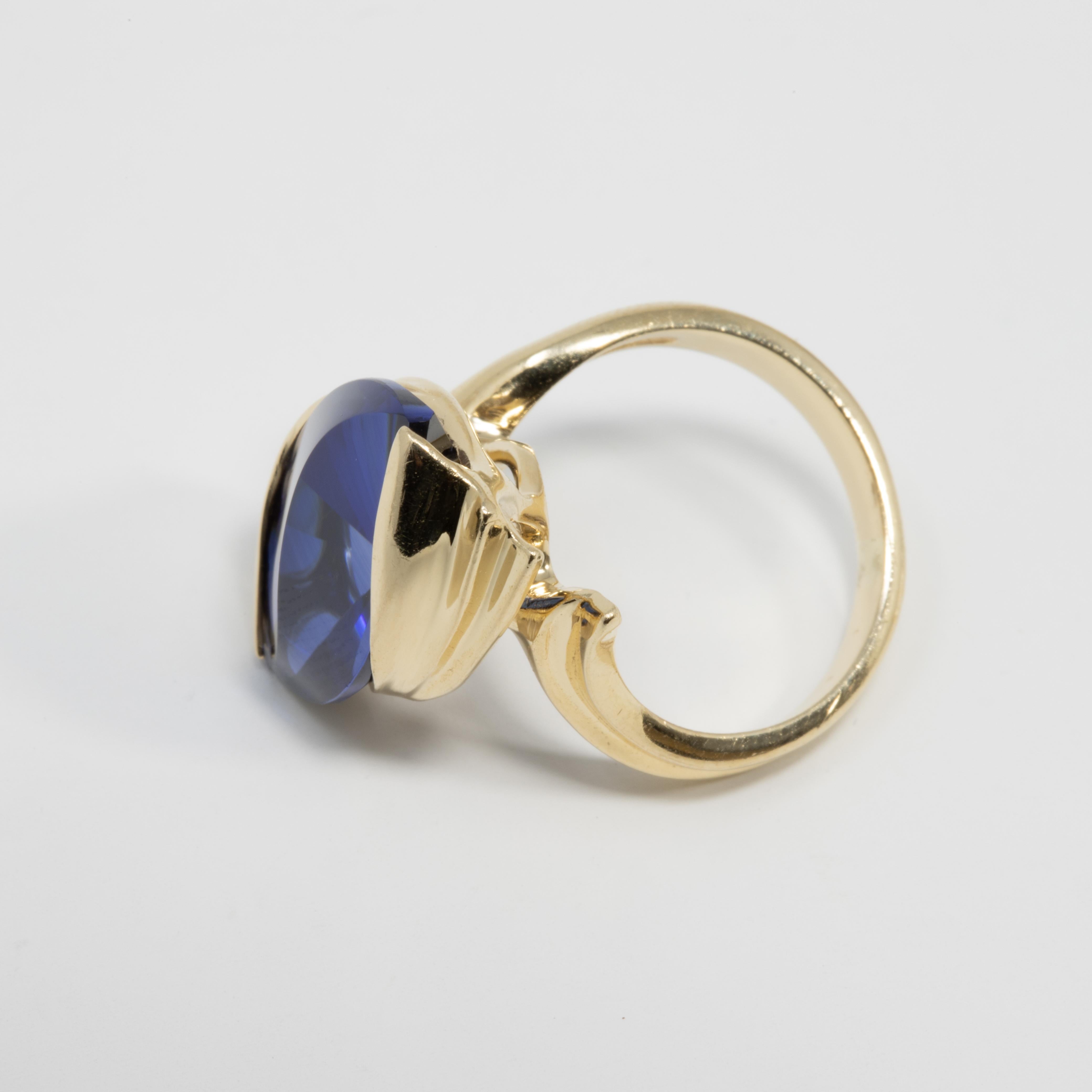 Women's or Men's Custom Cut Created Sapphire Cocktail Ring in 14 Karat Gold For Sale