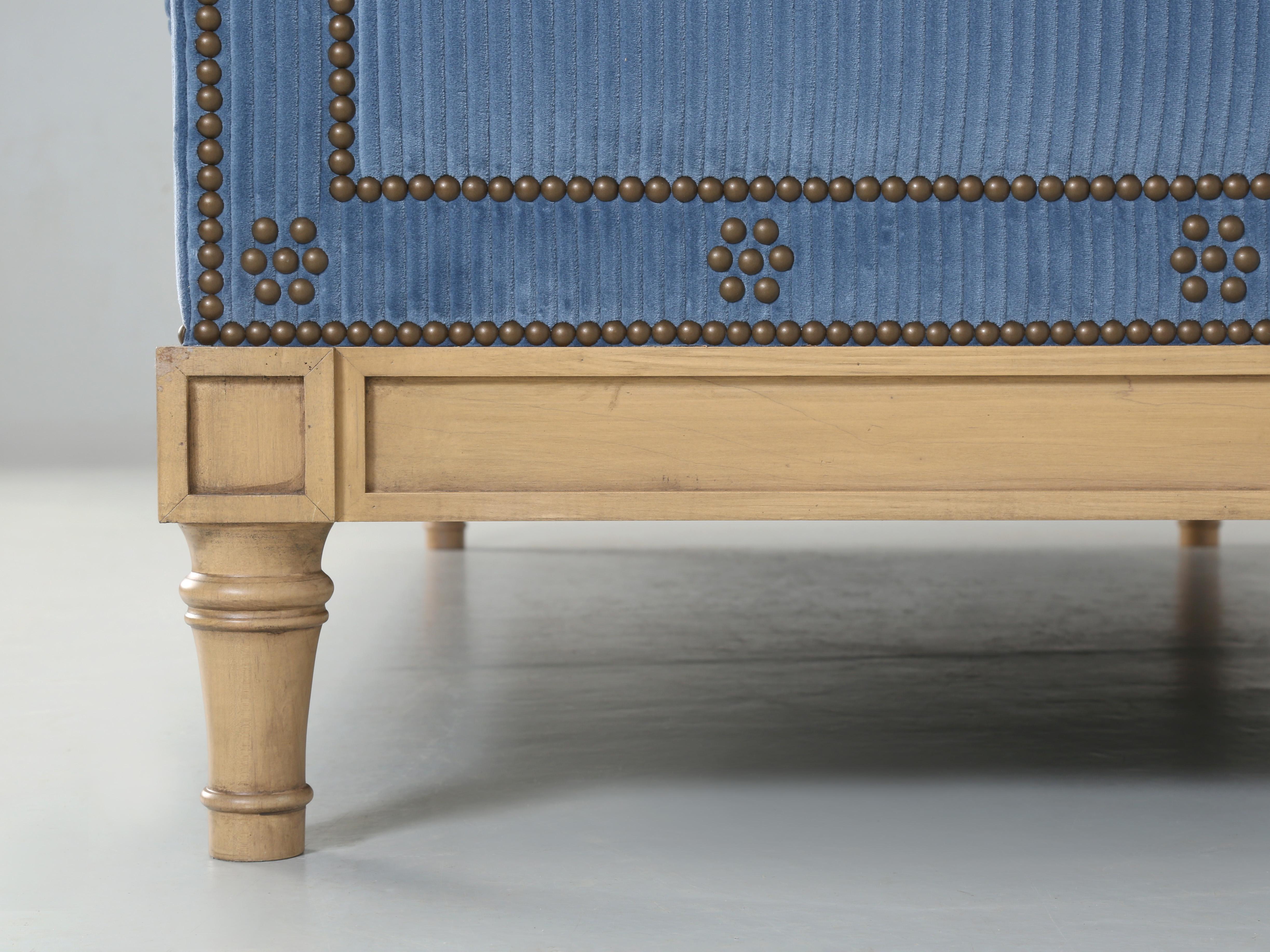 Letto da giorno personalizzato realizzato su misura a Chicago Legni, finiture e dimensioni opzionali in vendita 6