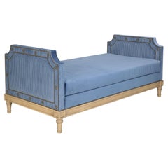 Custom Daybed Made to Order in Chicago Optional Woods, Finishes and Dimensions