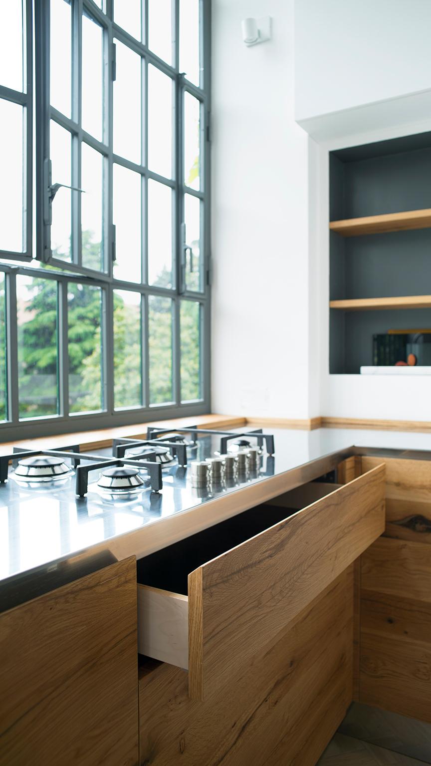 custom modern kitchen cabinets
