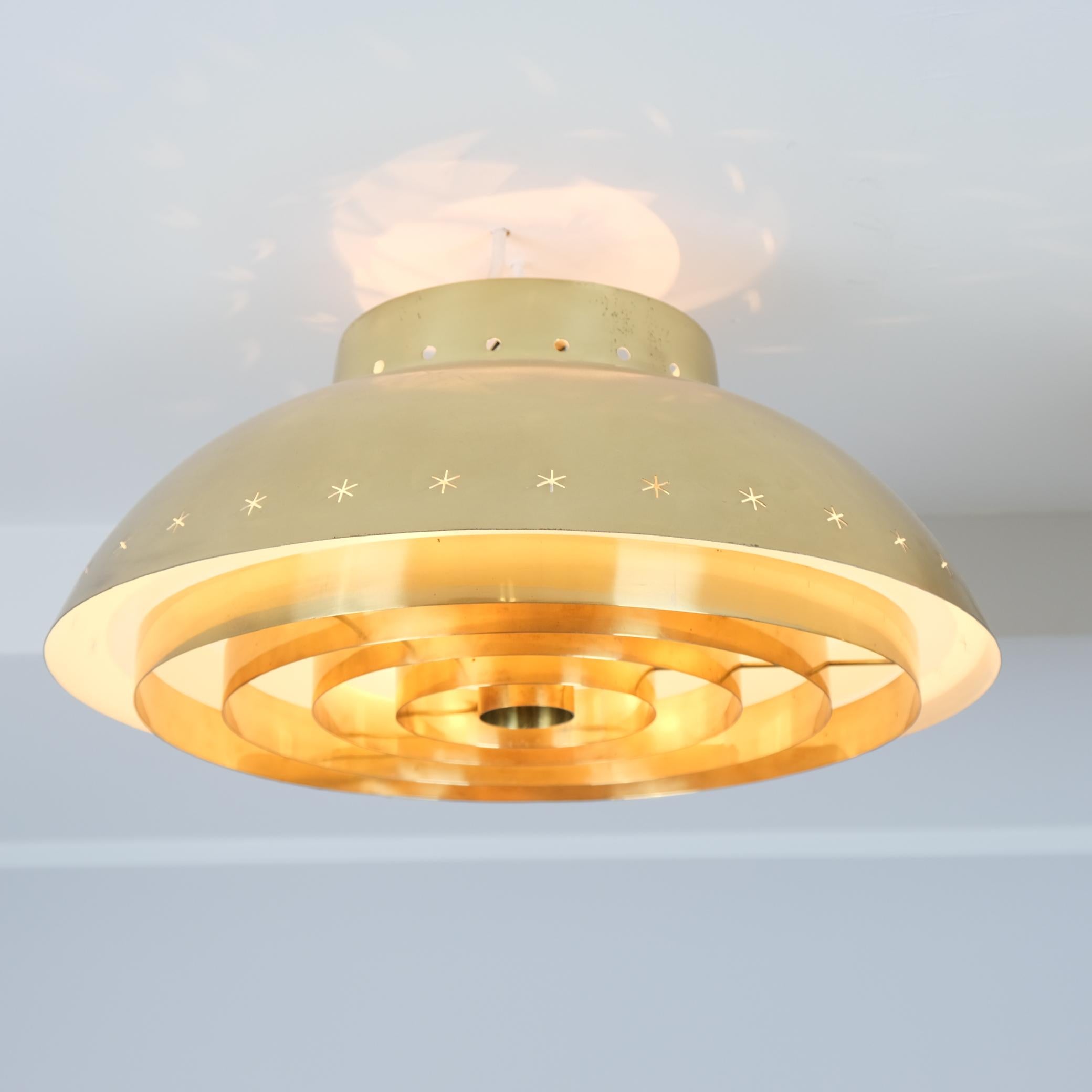 Lampe Paavo Tynell de conception spéciale commandée pour la paroisse d'Akaa, Taito, années 1950 en vente 1