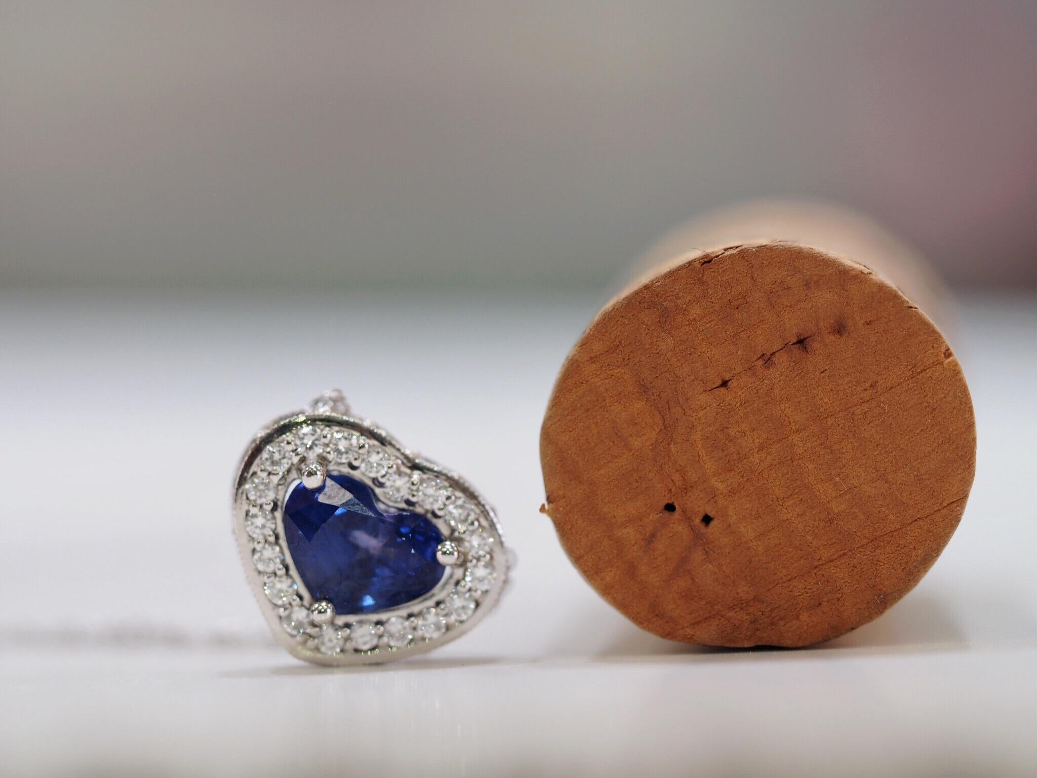 Custom Designed Natural Heart Sapphire and Diamond Pendant Necklace 3