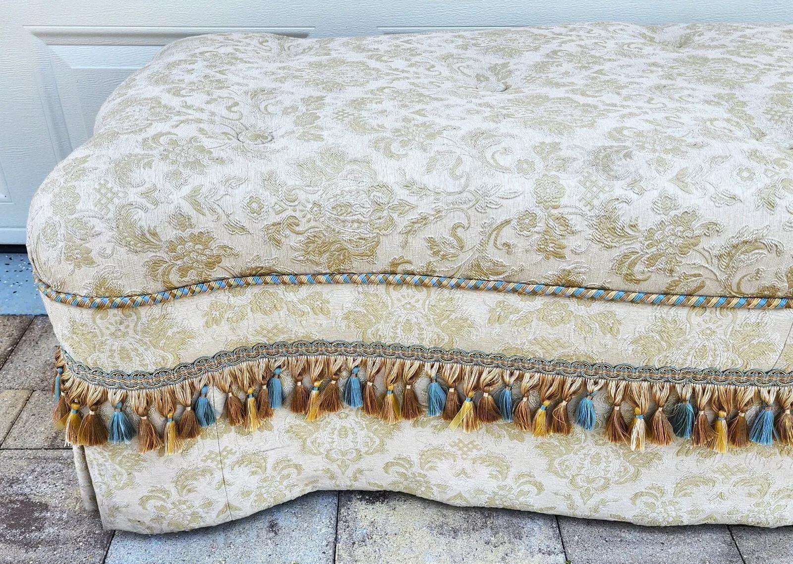Maßgefertigter Designer-Ottoman-Couchtisch, skulpturaler Couchtisch im Angebot 4