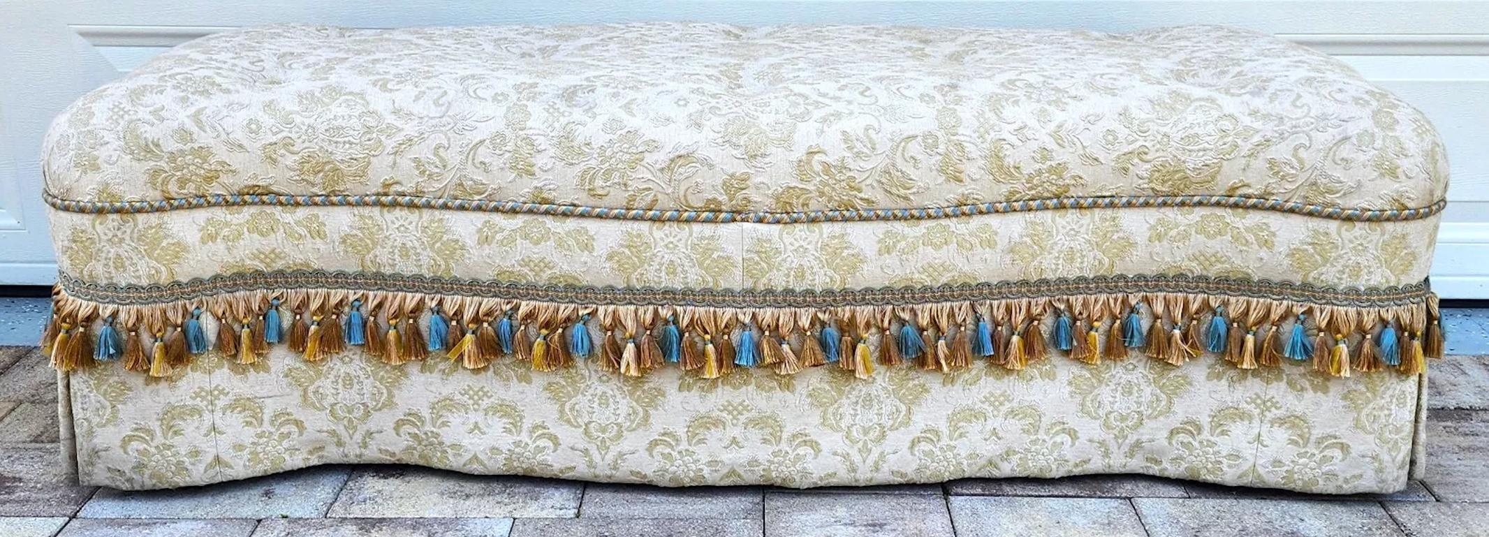 Maßgefertigter Designer-Ottoman-Couchtisch, skulpturaler Couchtisch im Zustand „Gut“ im Angebot in Lake Worth, FL