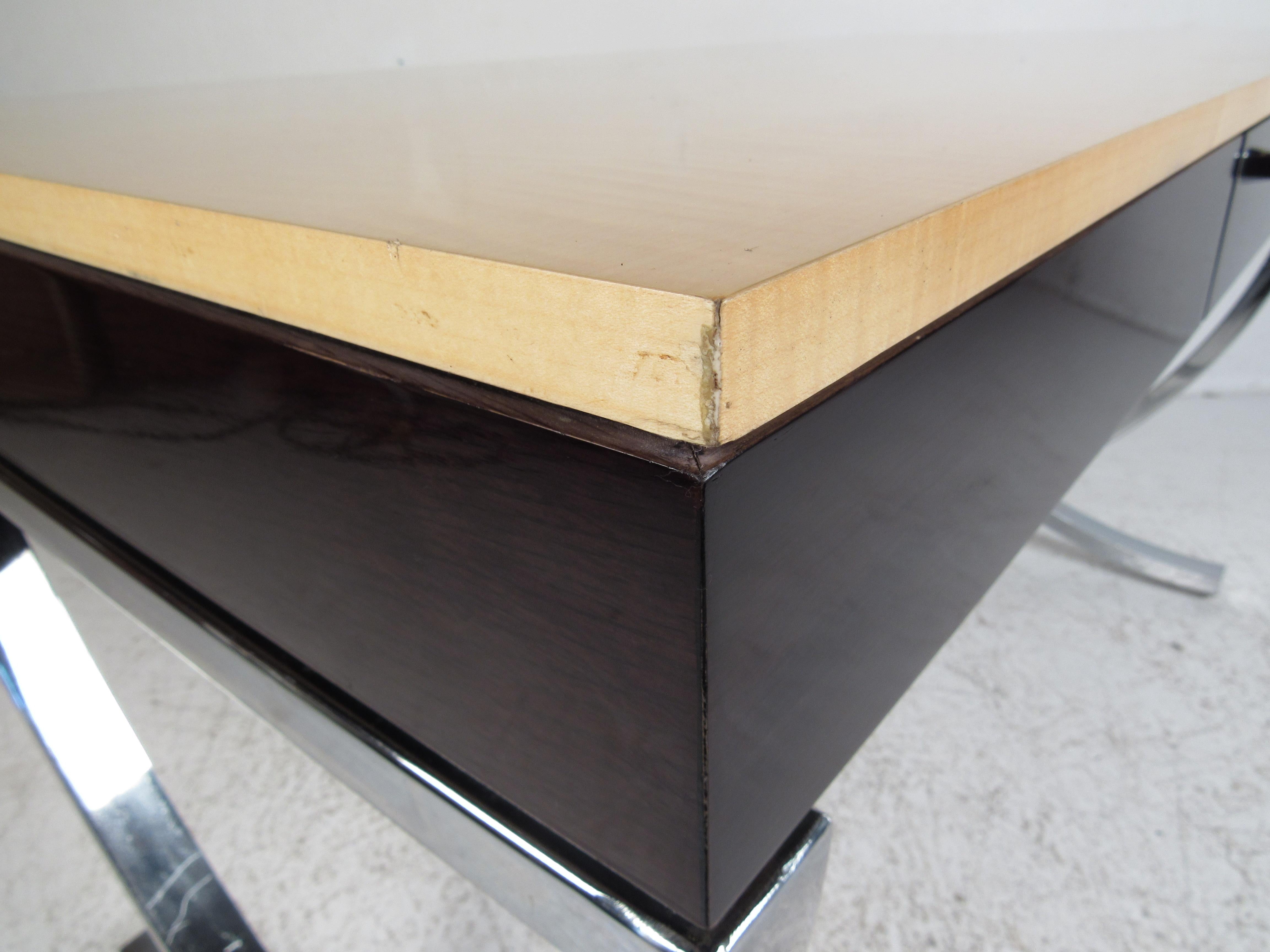 Custom Desk by Hospitality Manufacturer Bermanfalk In Good Condition For Sale In Brooklyn, NY