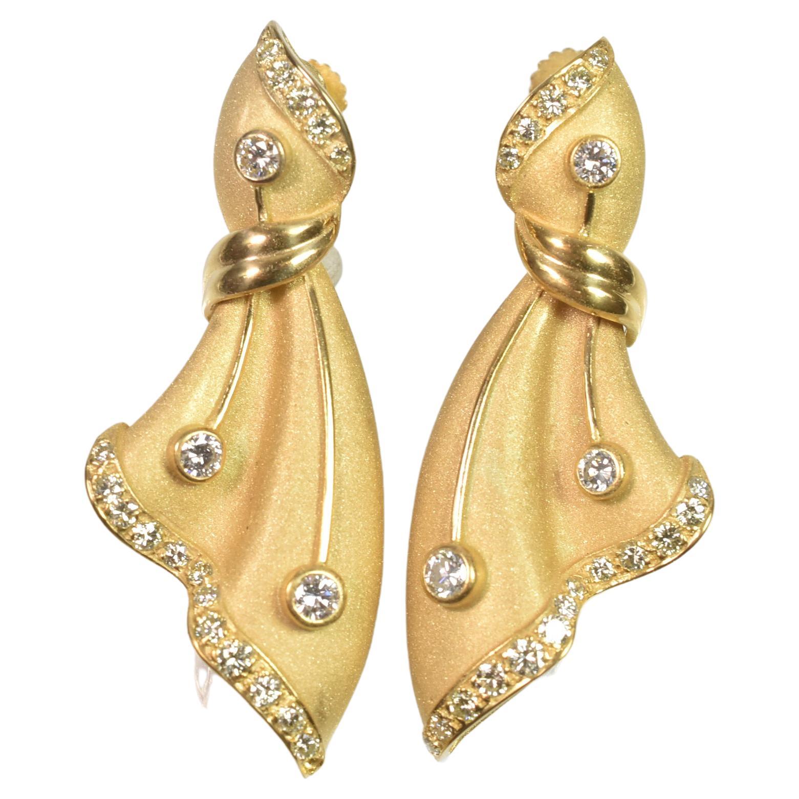 Custom Diamond 1.6cts Total & 14k Gold Ladies Screw Back Earrings For Sale