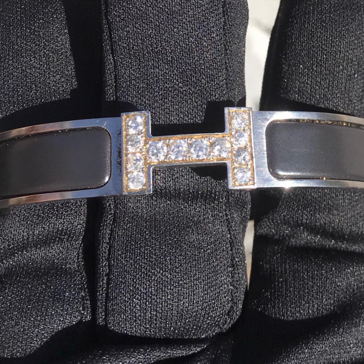 Bracelet en diamant Hermes Clic H émaillé GM France Noir Unisexe en vente