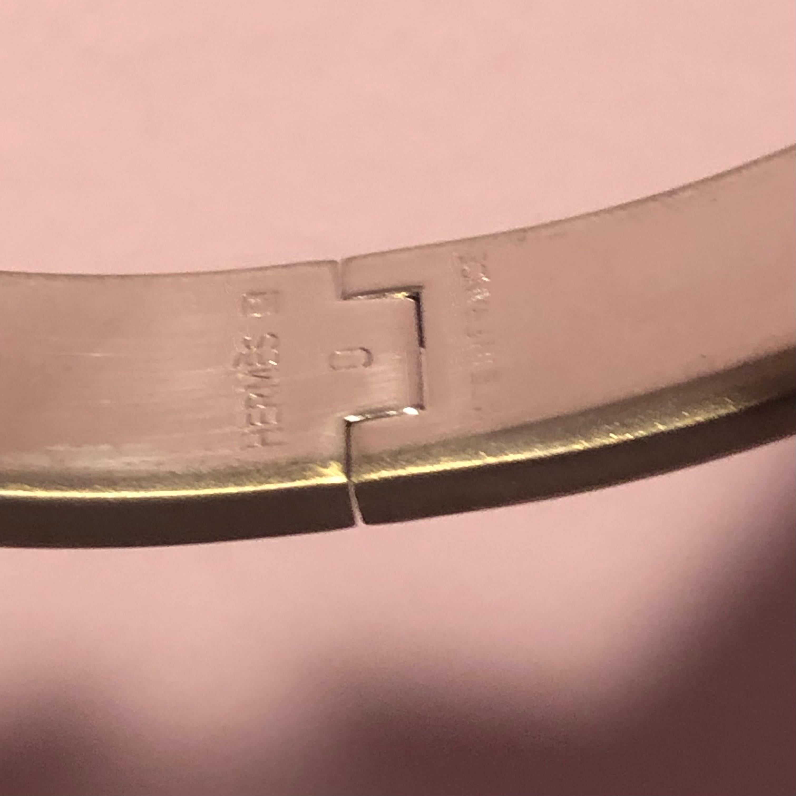 Maßgefertigtes Diamant-Armband Hermes Clic H aus Emaille GM Frankreich Damen im Angebot