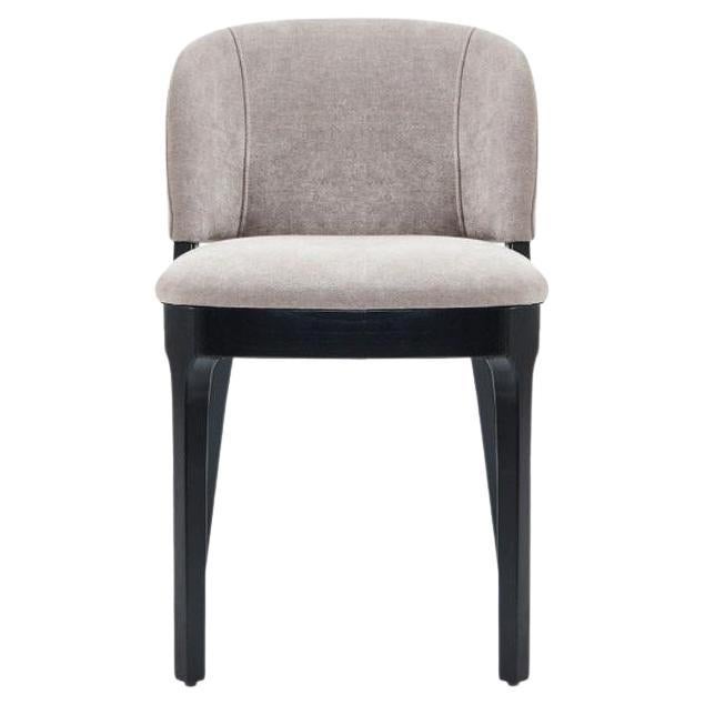Silla de comedor a medida de terciopelo verde esmeralda y estructura de roble negro Moderno en venta