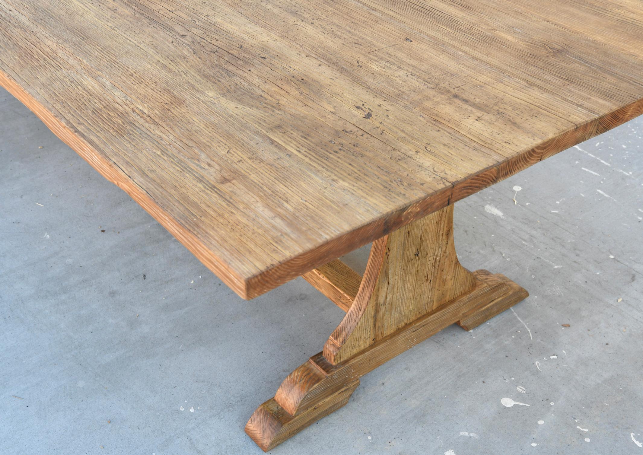 reclaimed pine dining table
