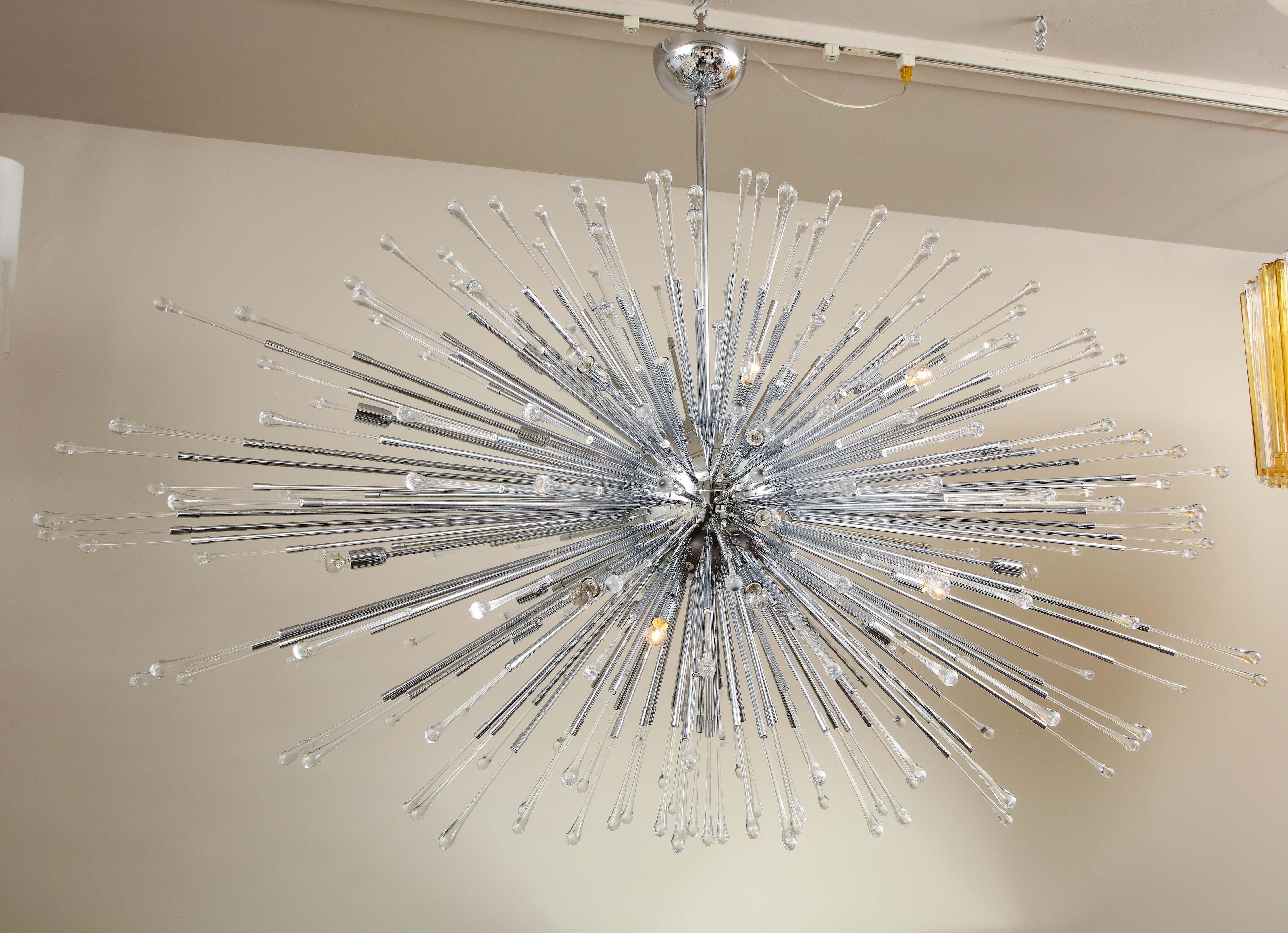 Custom Extra Large All Teardrop Sputnik Chandelier in Polished Chrome In New Condition For Sale In New York, NY