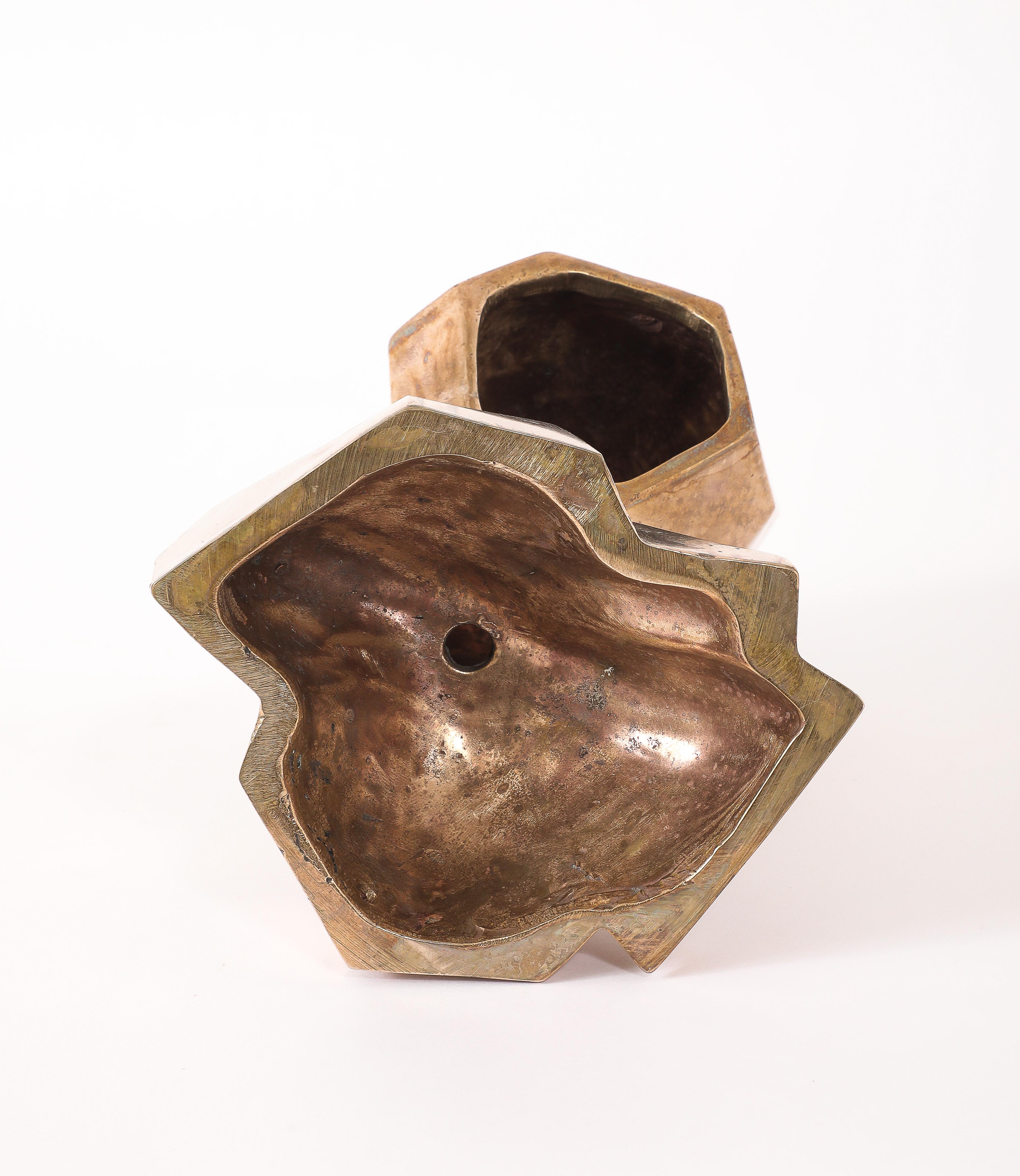 Lámpara de bronce facetado a medida, EE.UU. 2025 en venta 5