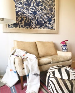 Puf otomano de piel de cebra Forsyth, por encargo