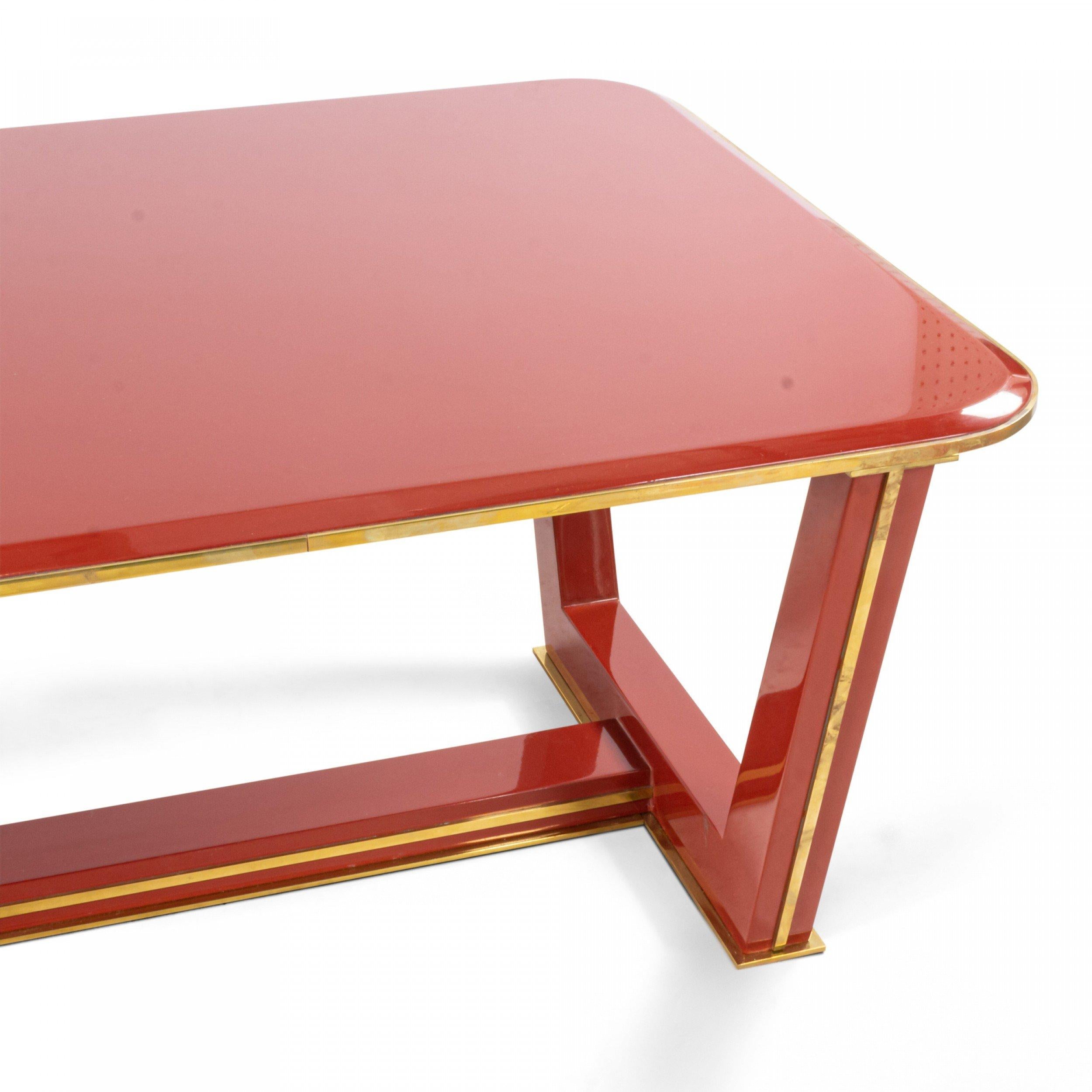 Custom French 1940s Style Red Lacquered Coffee Table In Good Condition For Sale In New York, NY