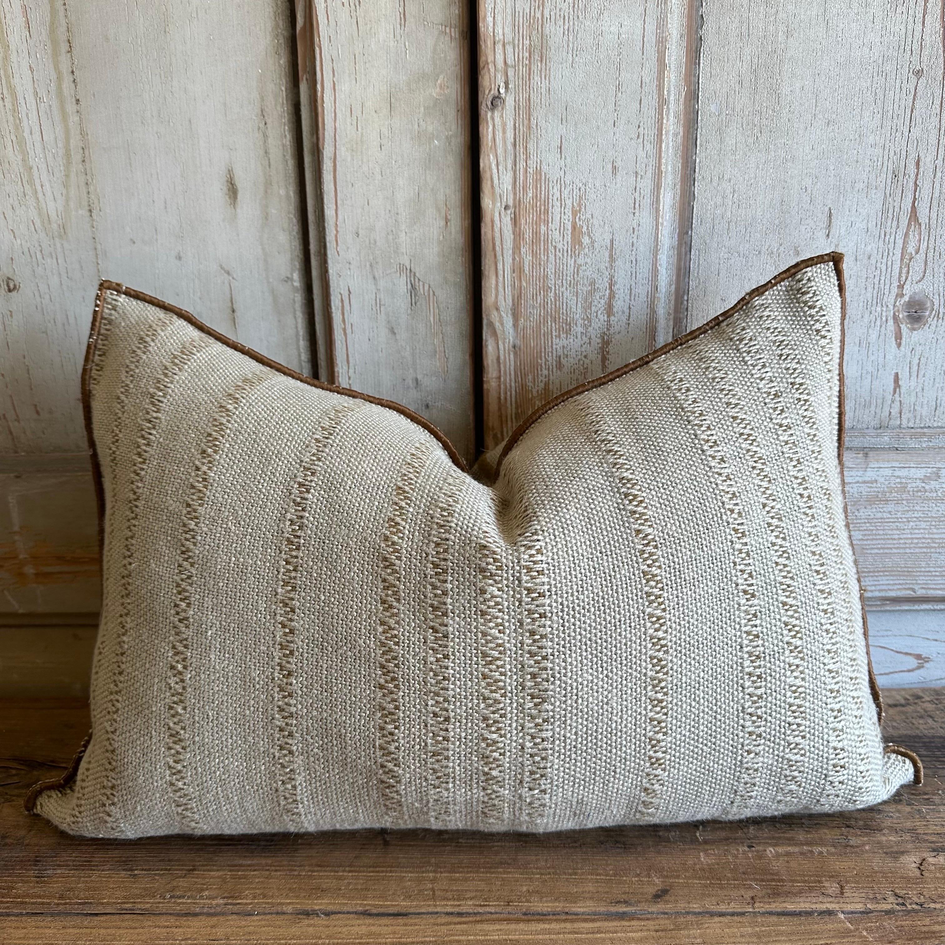 Custom made to order linen pillows from France beautiful natural flax heavy weight linen backing with a deep dark mustard gold embroidered stripe pattern, and custom binded edging. 
Brass zipper closure, overlocked edges. 
Made in France.
Size
