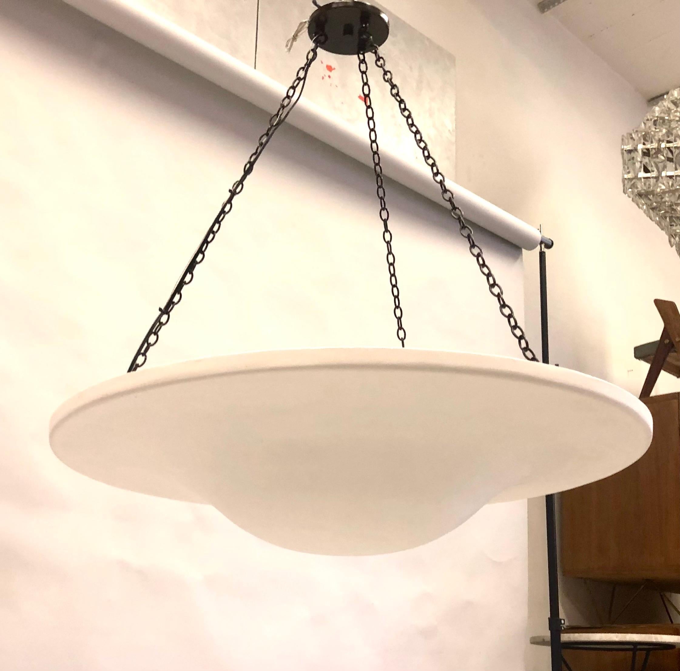 Lampadario in gesso neoclassico moderno francese, Jean-Michel Frank e Giacometti In condizioni buone in vendita a New York, NY