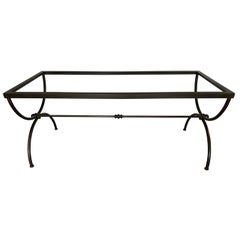 Base per tavolo da pranzo in metallo da giardino personalizzata realizzata da BH&A