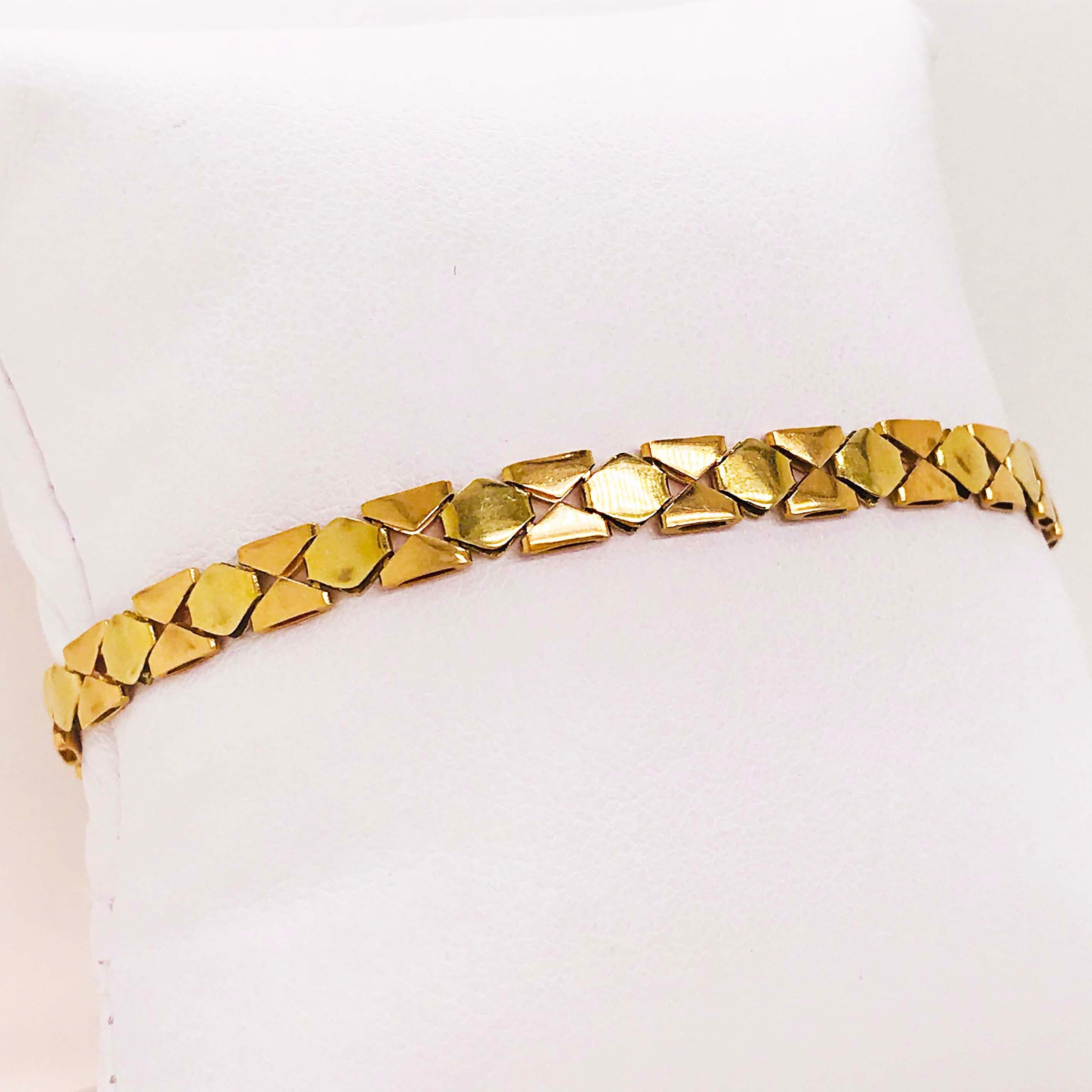 Custom Gold Textured Chain Bracelet, 14 Karat Gold Diamond Shaped Wide Chain 5