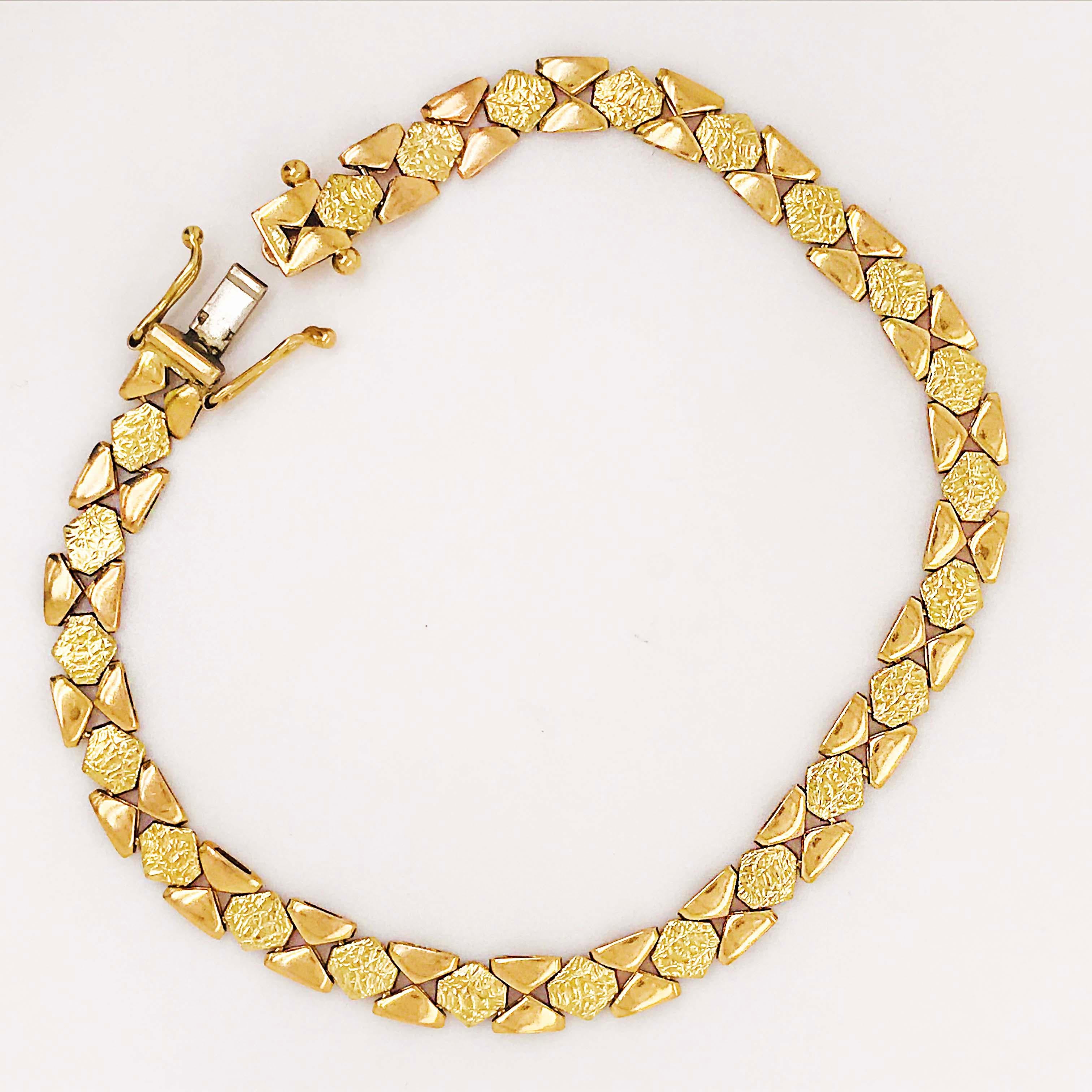 Retro Custom Gold Textured Chain Bracelet, 14 Karat Gold Diamond Shaped Wide Chain