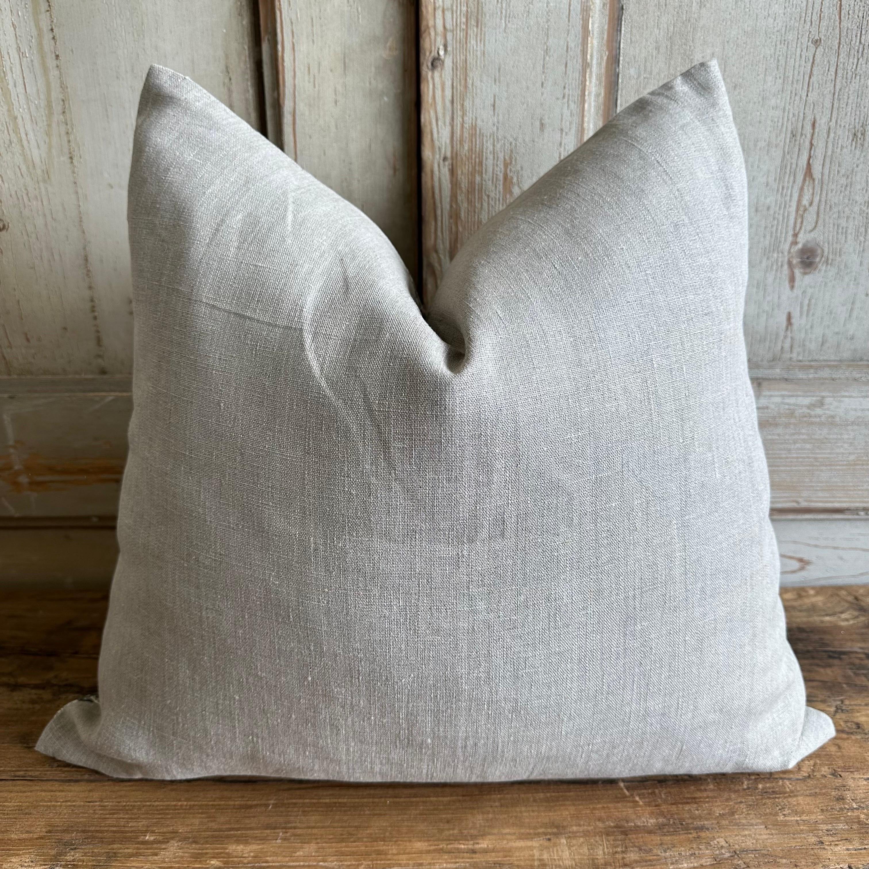 Custom Hand Blocked Linen and Cotton Pillow with Down Insert For Sale 2