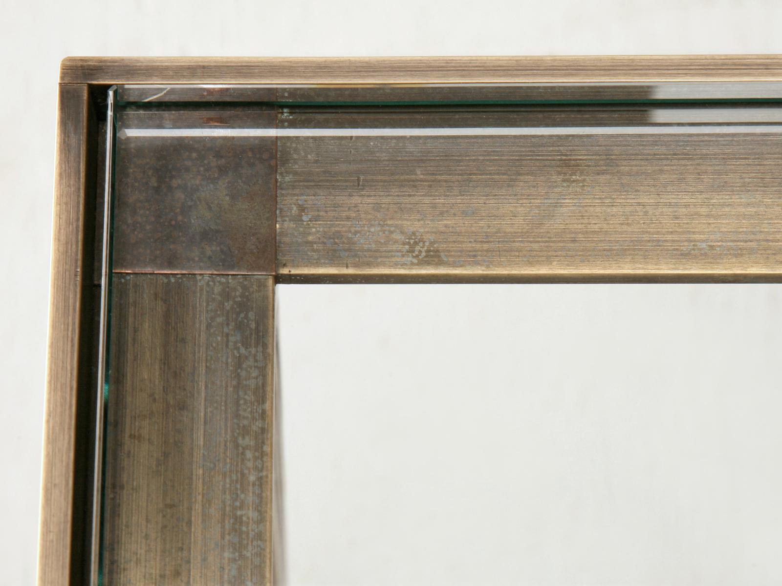 Moulage Table basse carrée française Louis XVI en bronze fabriquée à la main à Chicago, toutes les tailles disponibles en vente