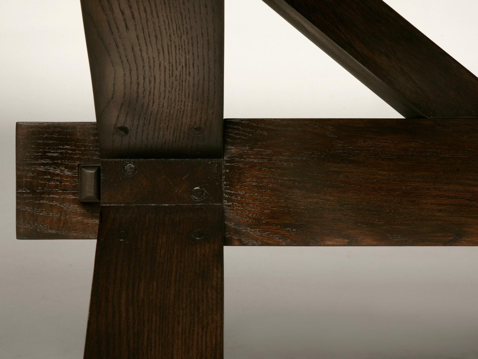 Table de salle à manger en chêne de style français faite à la main Toutes tailles et finitions par Old Plank en vente 2