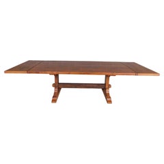 Table de salle à manger à tréteaux en bois de châtaignier récupéré, faite à la main et sur mesure.