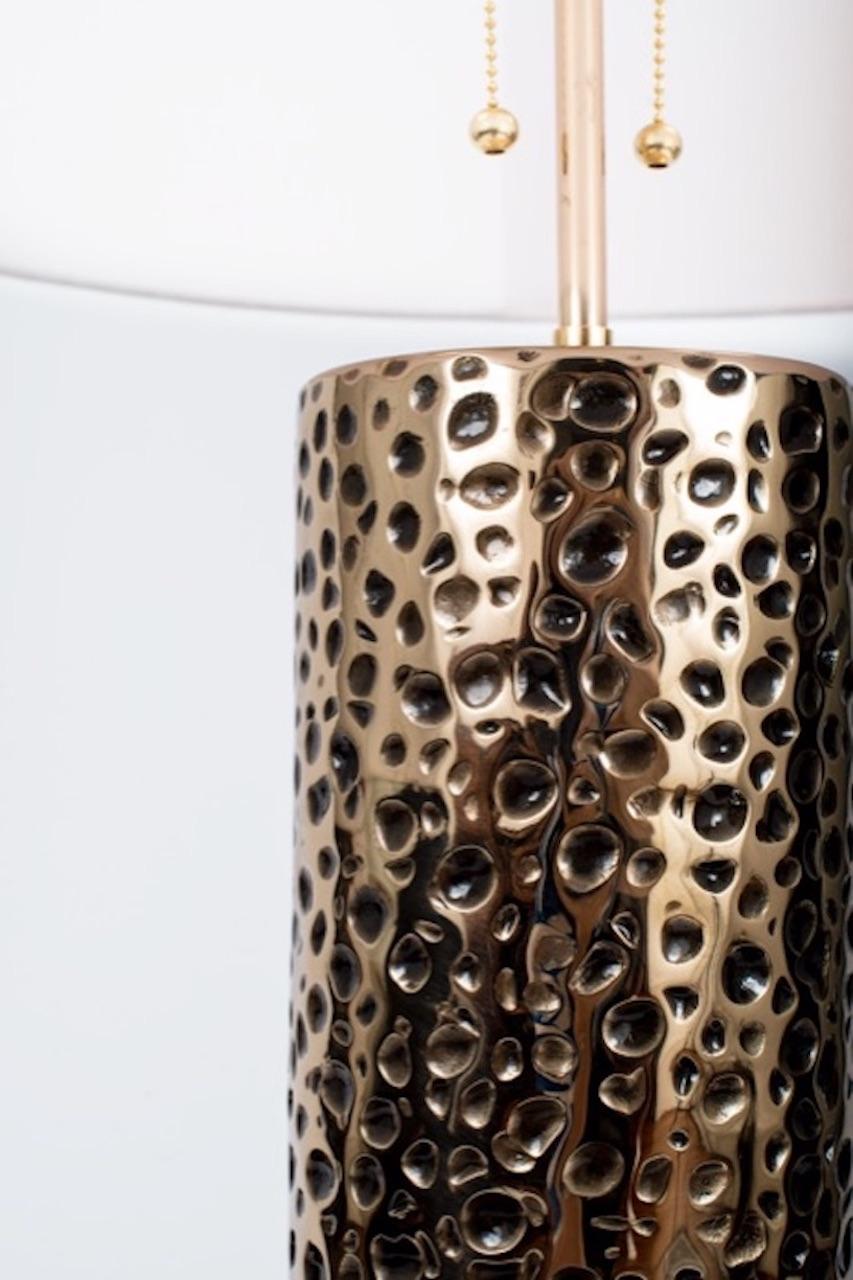 Maßgefertigte handgefertigte „Leopard“-Lampe aus Bronzeguss von NAK (Moderne)