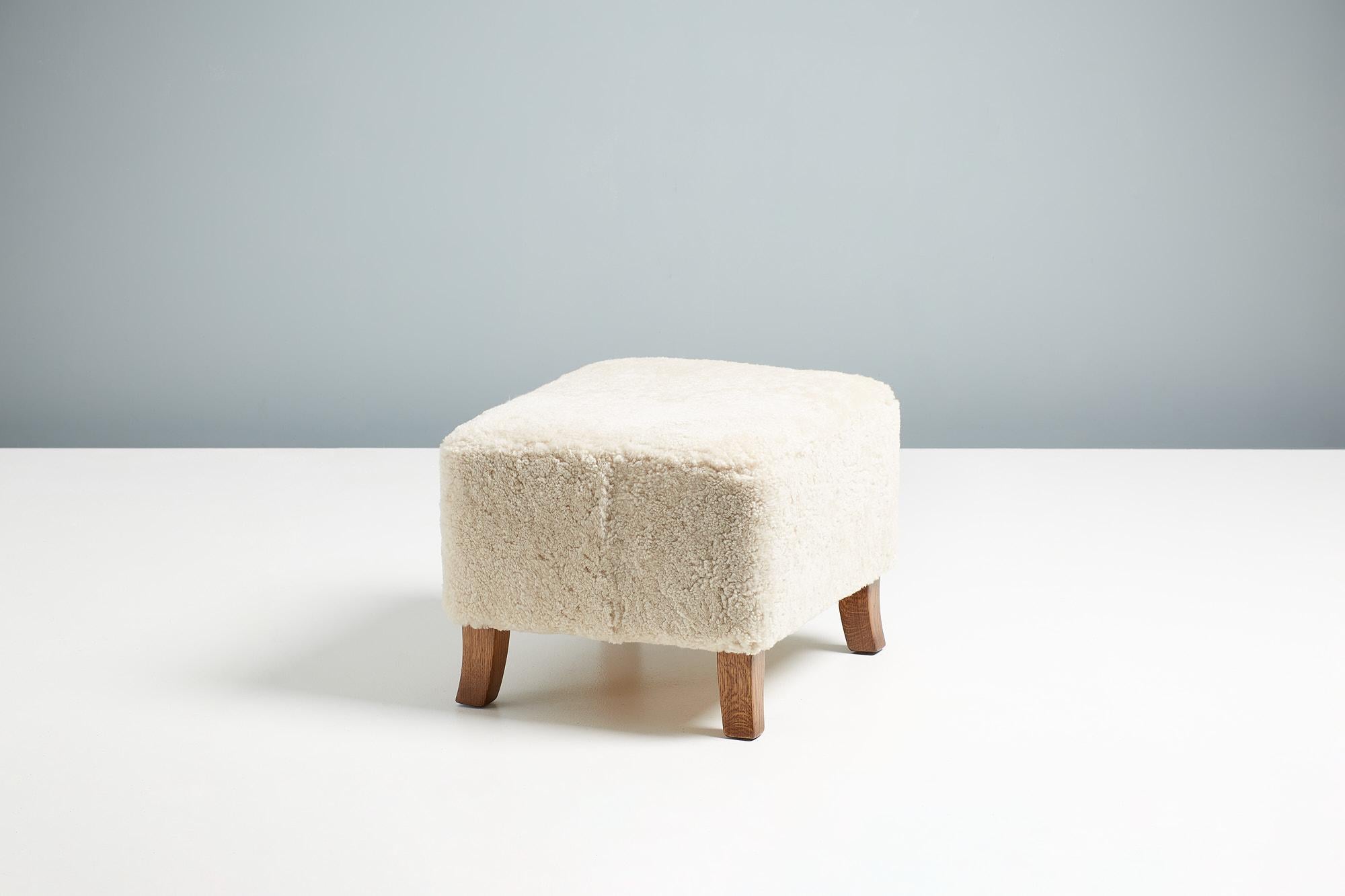 Custom Height Sheepskin Ottoman with Oak Feet for Allyson In New Condition For Sale In London, GB