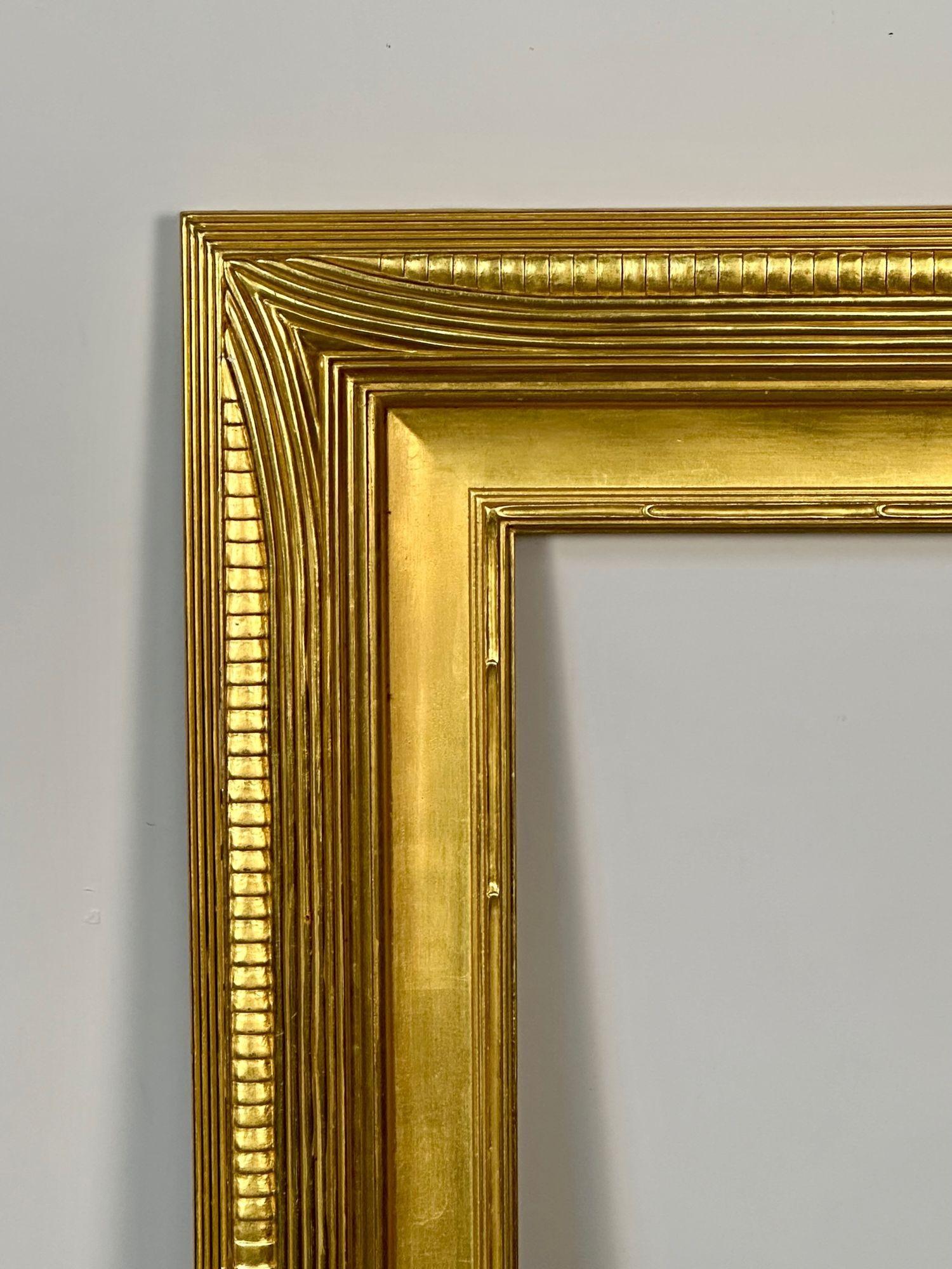 Miroir / cadre de peinture en bois doré sculpté, style Hollywood Regency, sur mesure Bon état - En vente à Stamford, CT