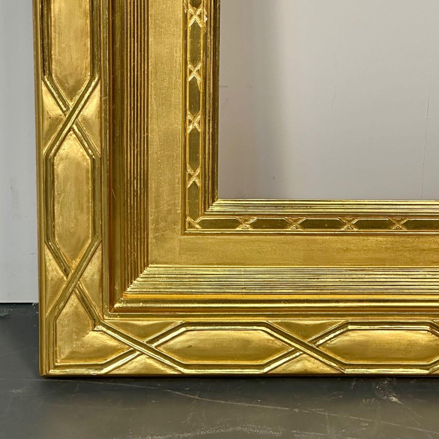 Custom Hollywood Regency Style Carved Giltwood Mirror / Painting Frame In Good Condition For Sale In Stamford, CT