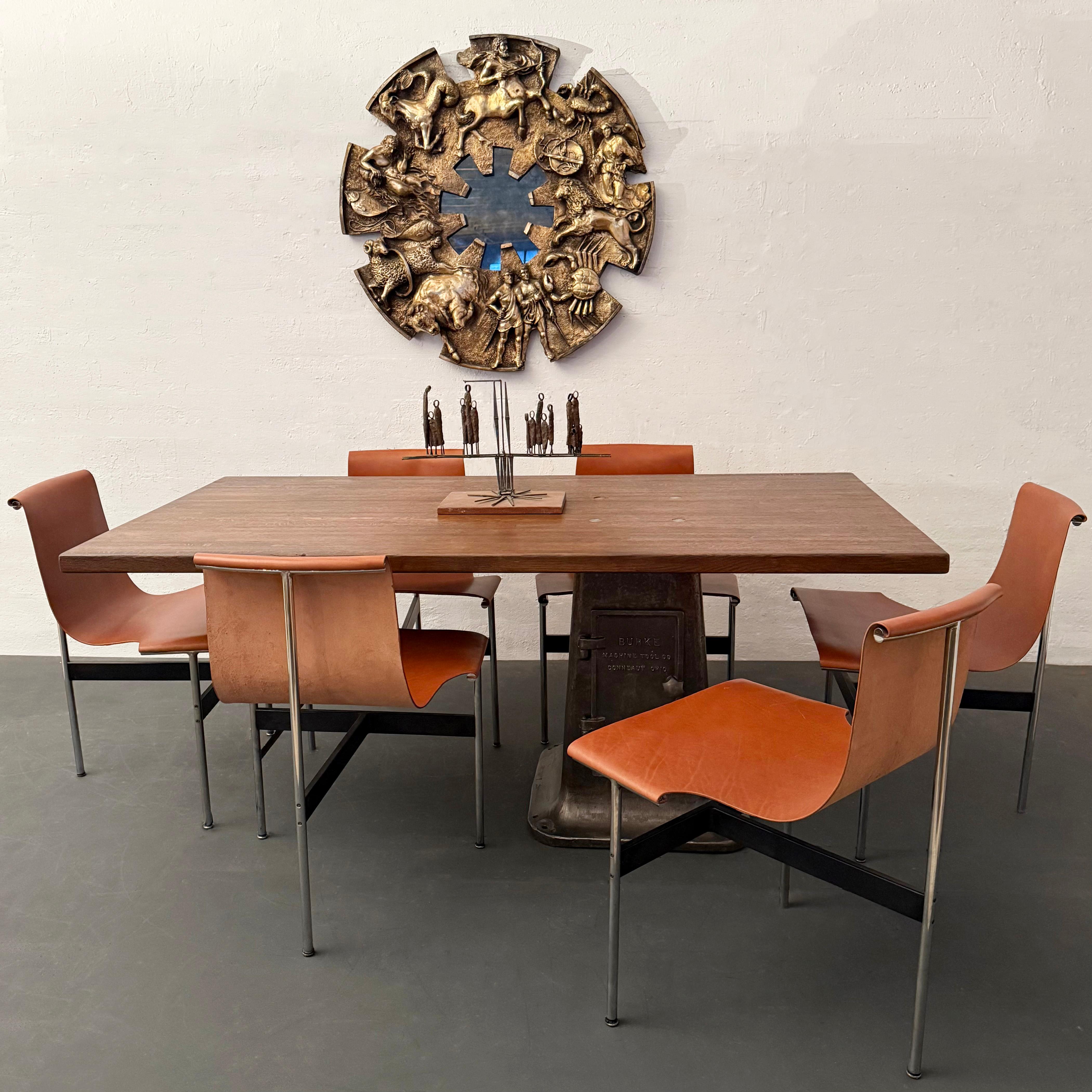 Table cantilever industrielle en érable et fonte sur mesure Bon état - En vente à Brooklyn, NY