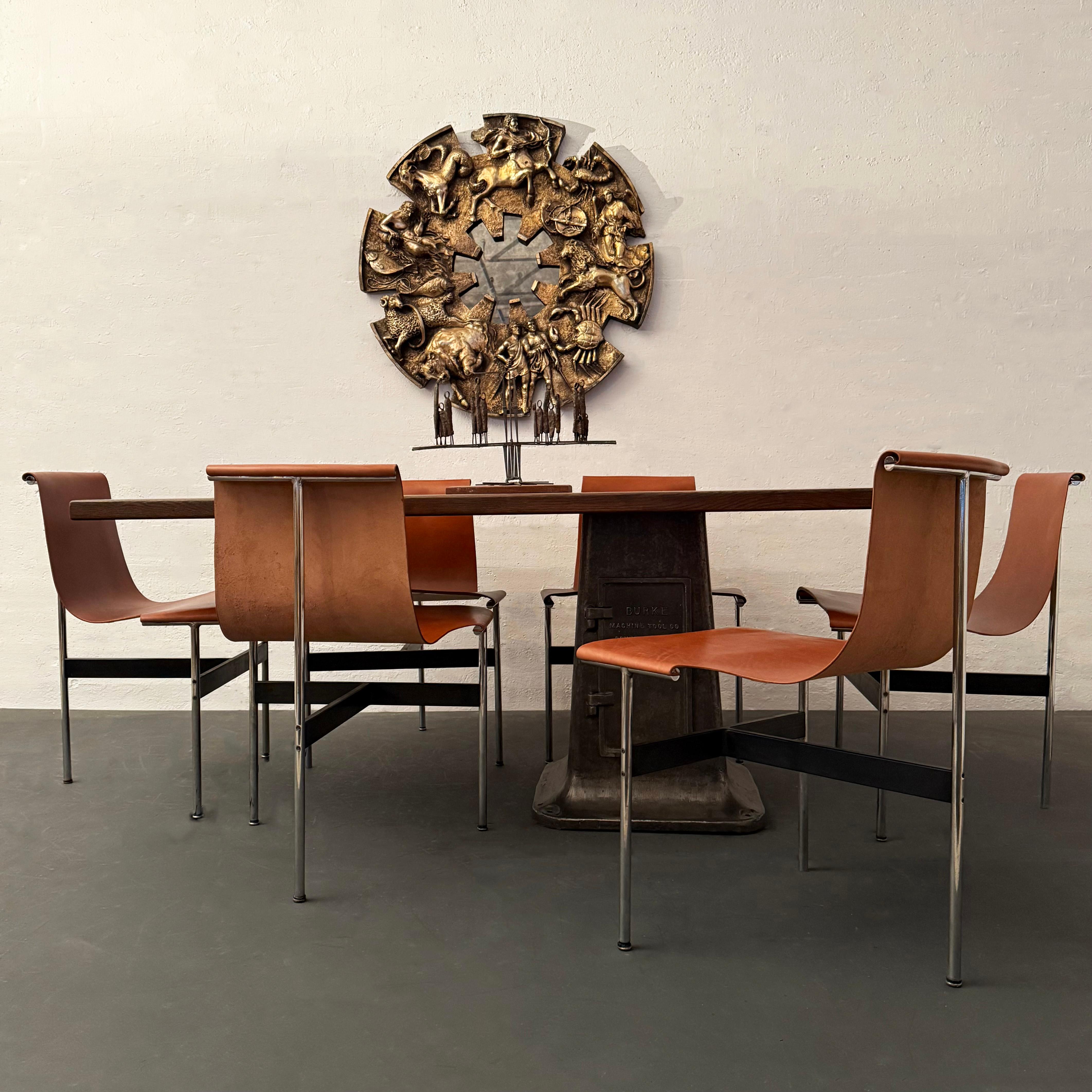 Table cantilever industrielle en érable et fonte sur mesure en vente 2