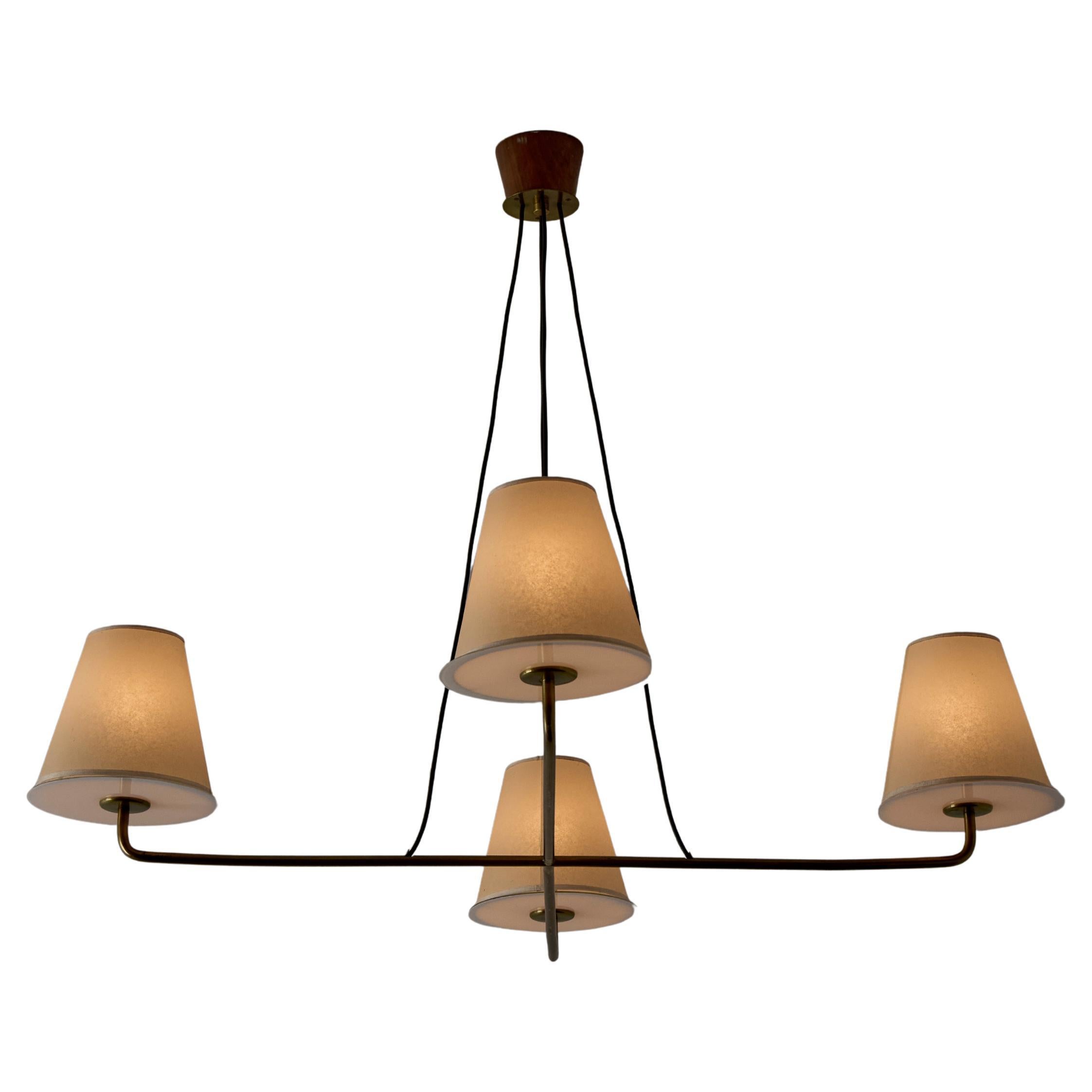 Lampadario italiano personalizzato in vendita