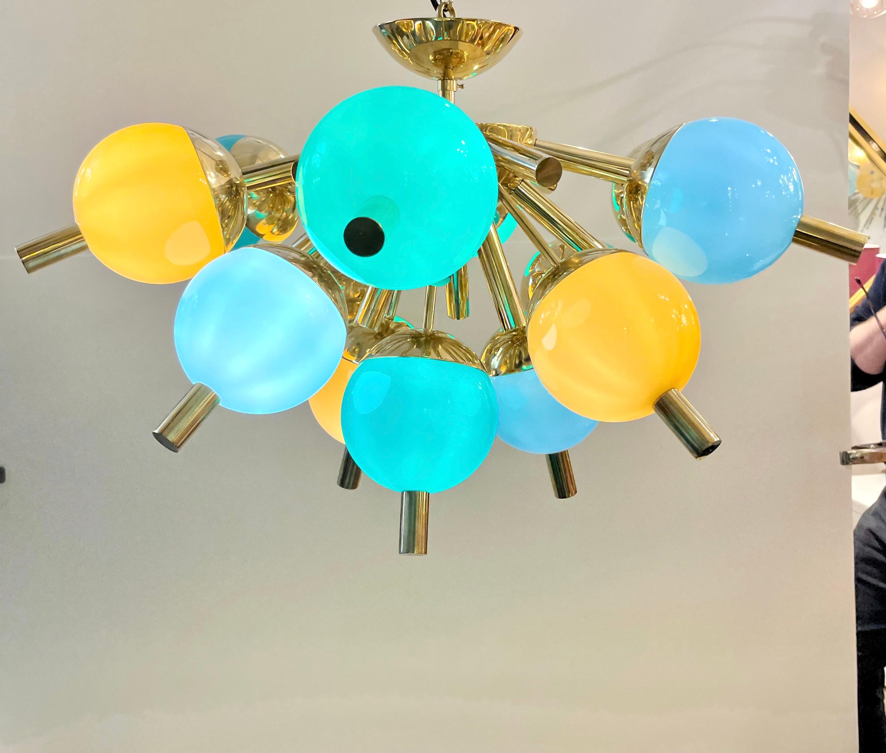 Plafonnier Sputnik en verre de Murano, laiton, vert, turquoise et or, fabriqué sur mesure en Italie en vente 7