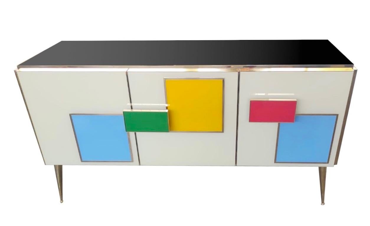 Armario/Tablado Postmoderno Italiano a Medida Blanco Negro Azul Amarillo Geométrico en Nuevo estado para la venta en New York, NY